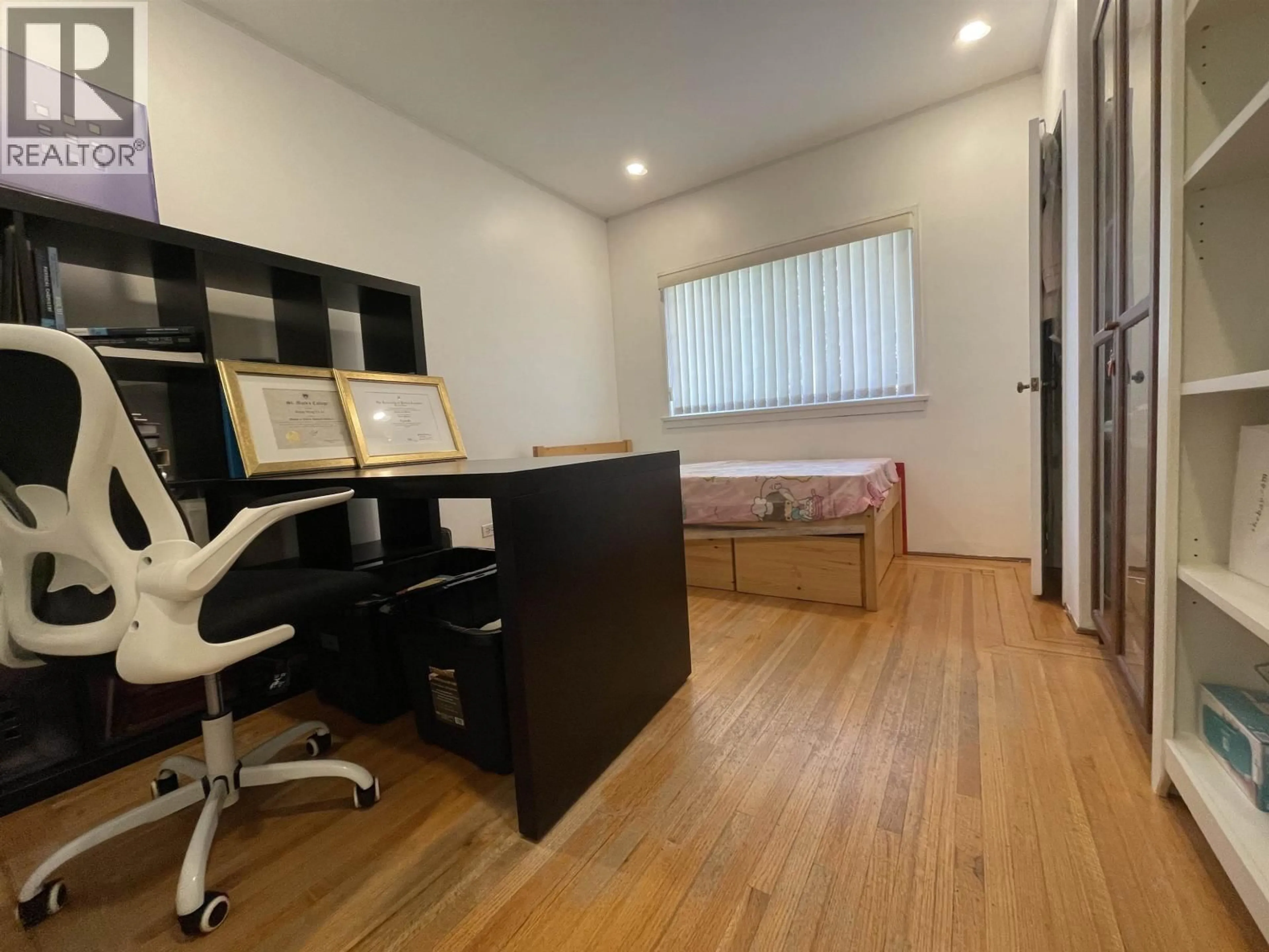 A pic of a room for 1507 63RD AVENUE, Vancouver British Columbia V6P2H5
