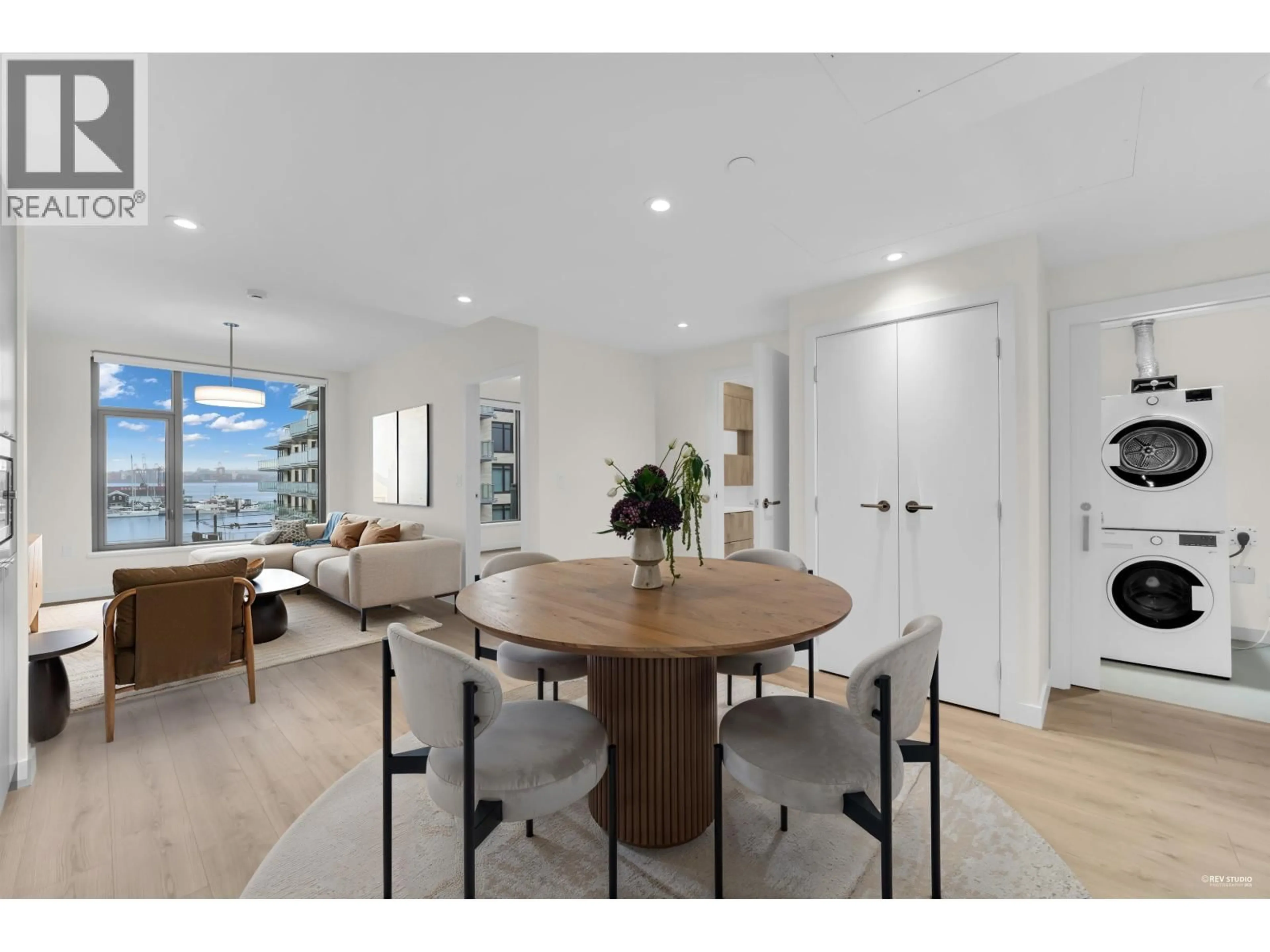 Unknown for 401 - 755 HARBOURSIDE DRIVE, North Vancouver British Columbia V7P0G1
