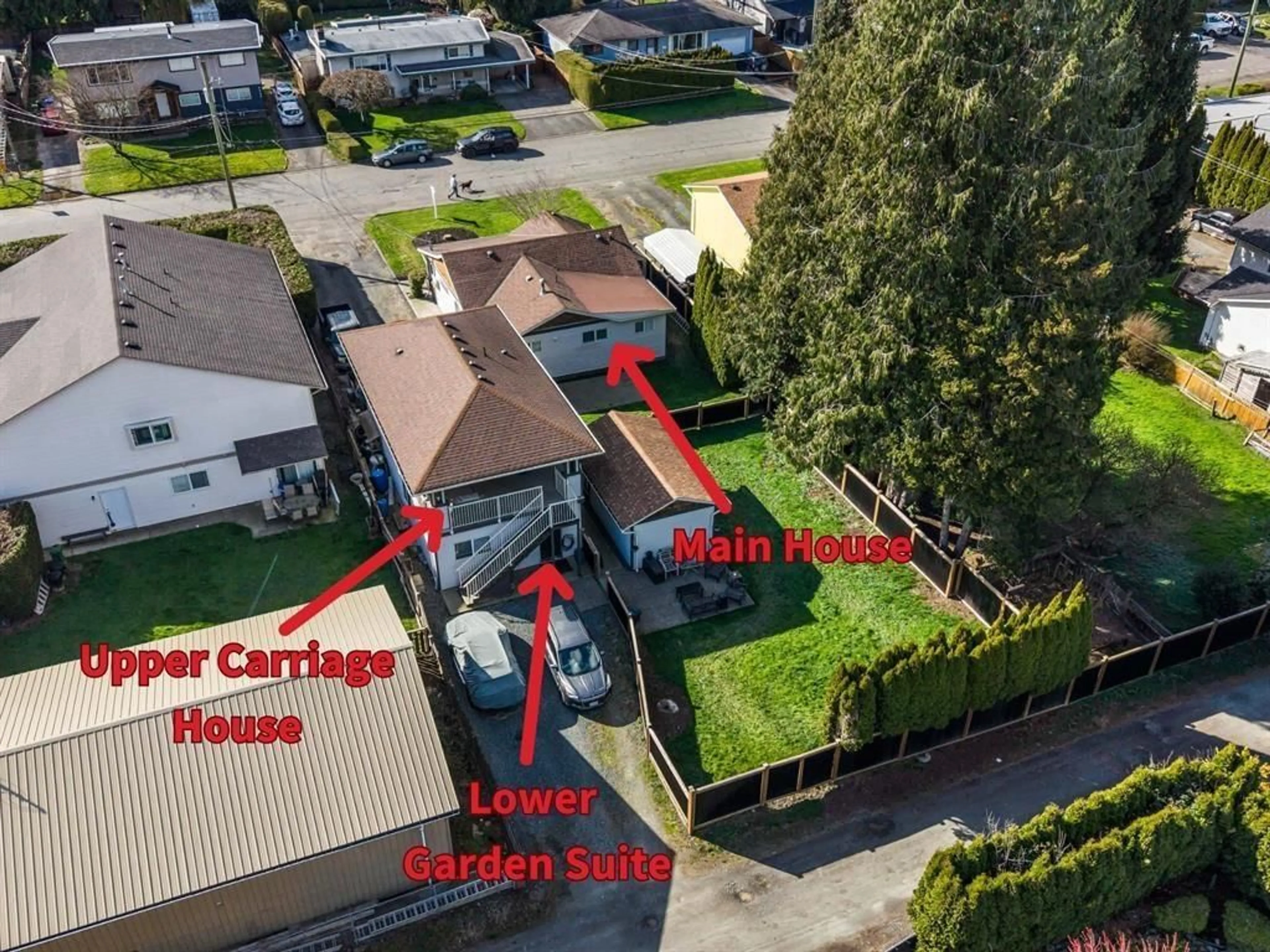 A pic from outside/outdoor area/front of a property/back of a property/a pic from drone, street for 9566 COOTE STREET, Chilliwack British Columbia V2P6B3