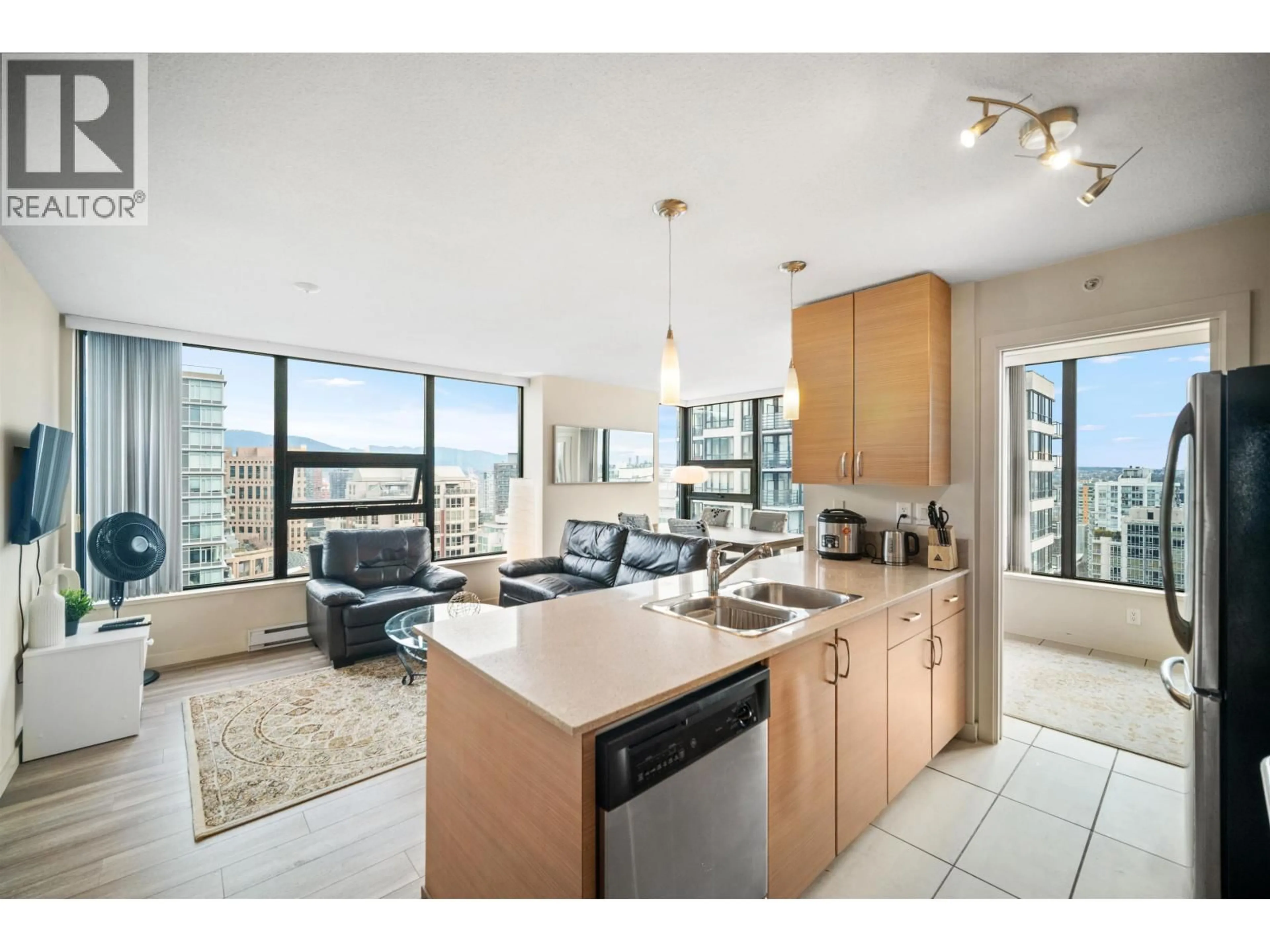 Open concept kitchen, unknown for 3104 - 928 HOMER STREET, Vancouver British Columbia V6B1T7