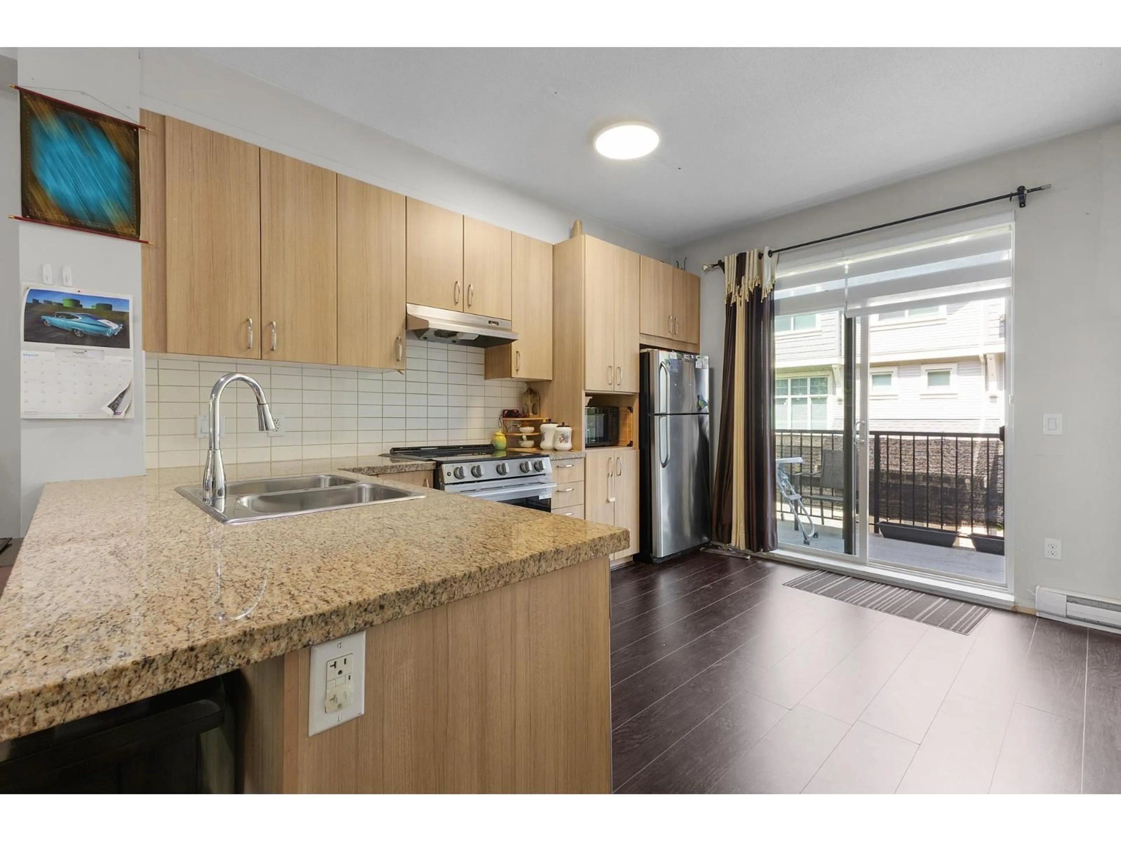 Standard kitchen, wood/laminate floor for 29 - 31125 WESTRIDGE PLACE, Abbotsford British Columbia V2T0B9