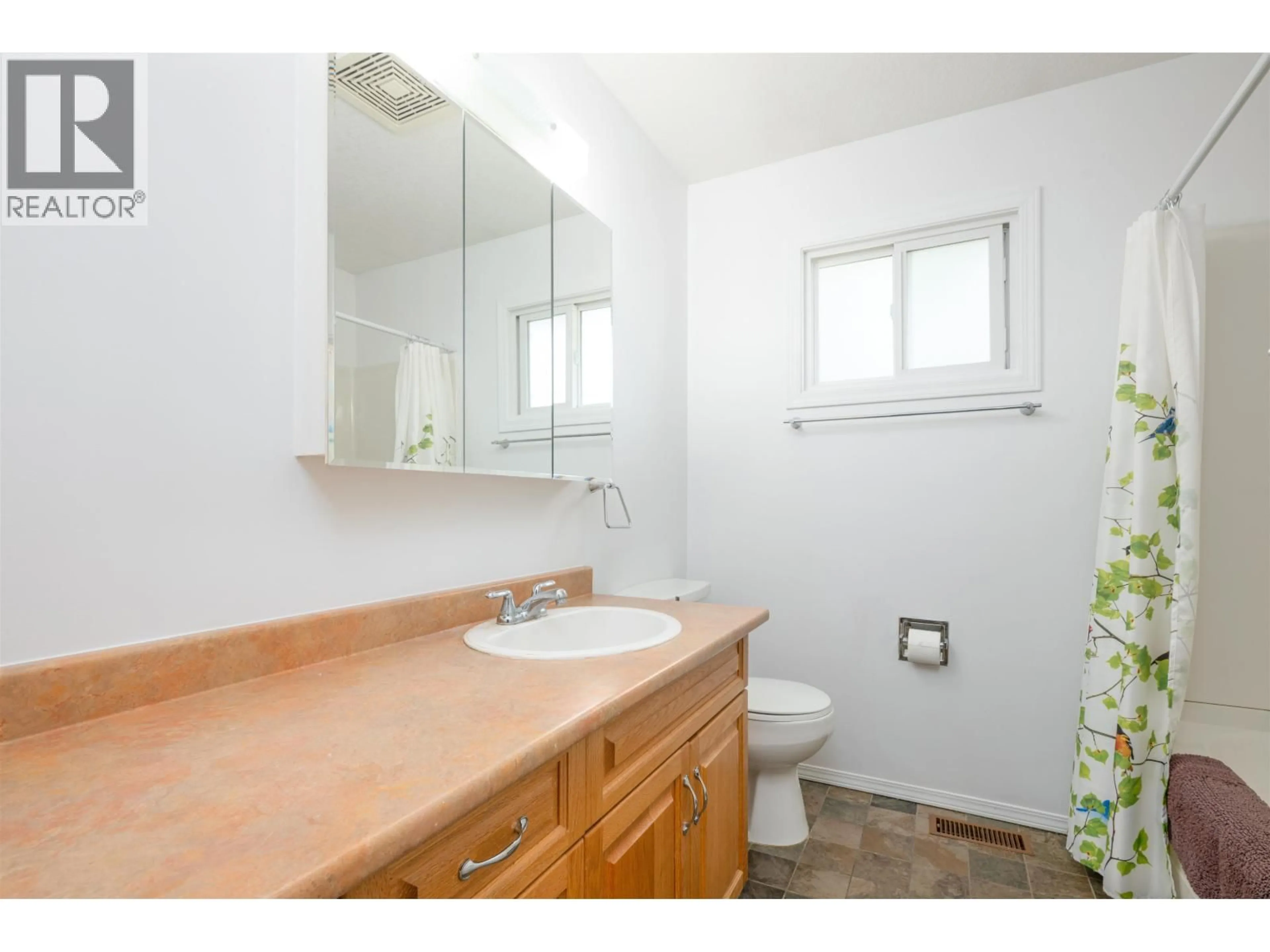 Standard bathroom, ceramic/tile floor for 766 OCHAKWIN CRESCENT, Prince George British Columbia V2M5P3