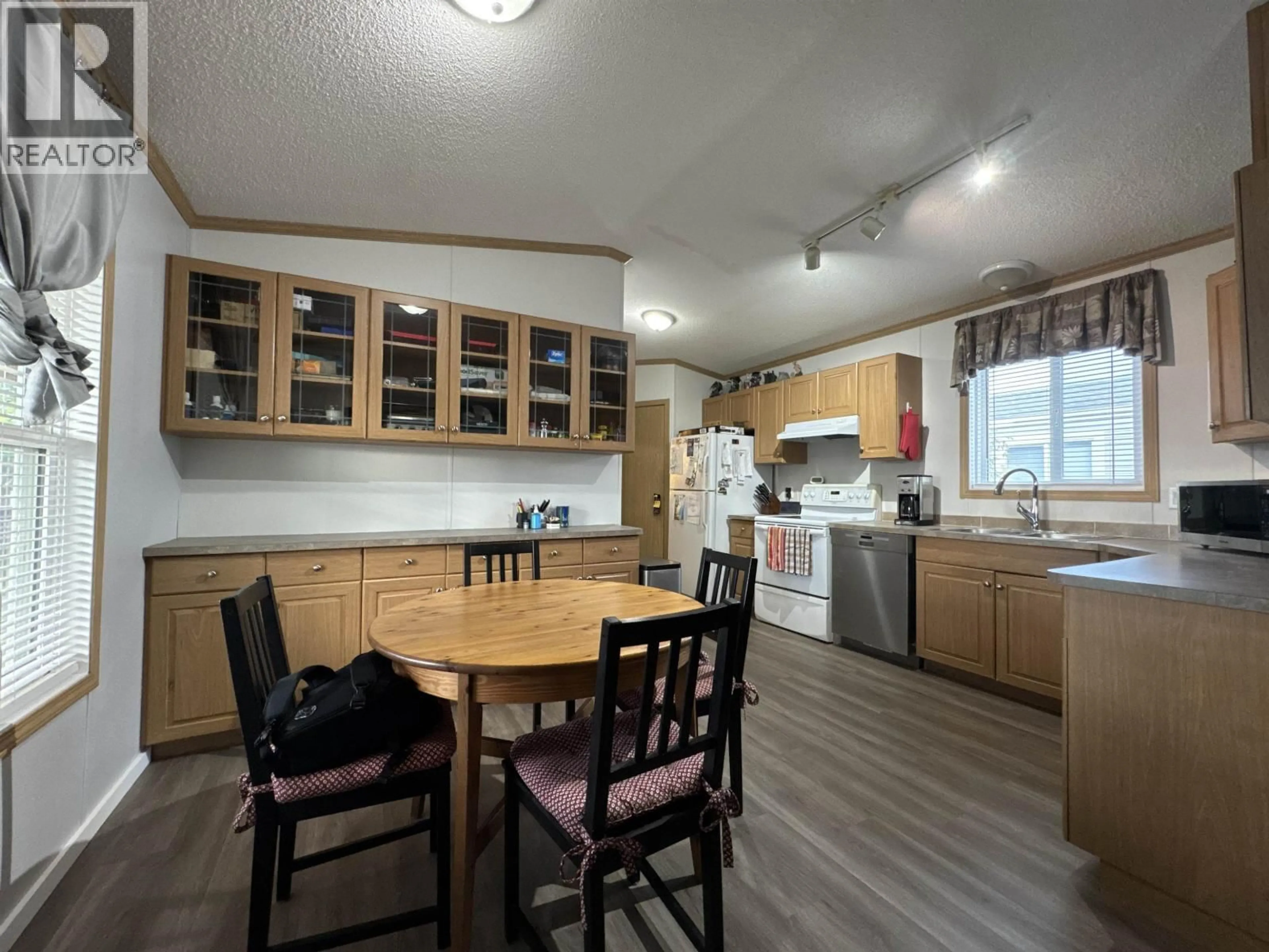 Unknown for 10495 102 STREET, Taylor British Columbia V0C2K0