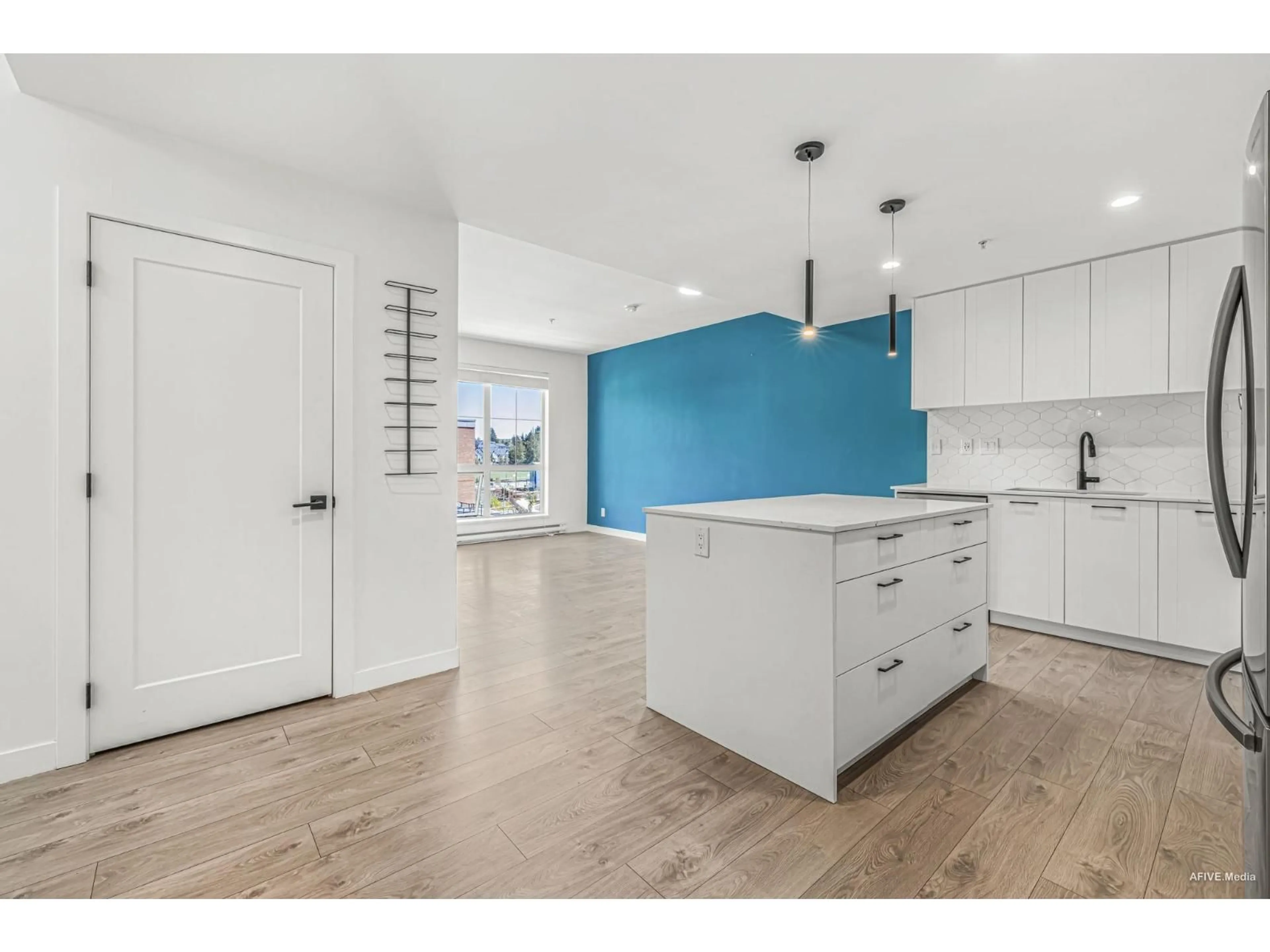 Open concept kitchen, unknown for B601 - 20018 83A AVENUE, Langley British Columbia V2Y3P3