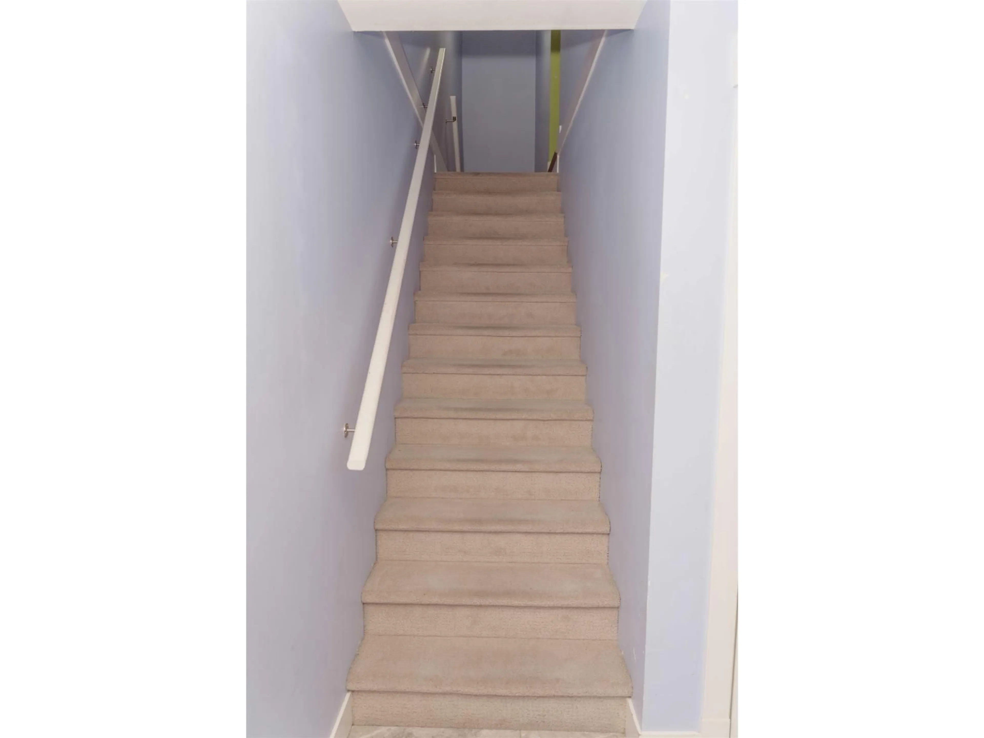 Stairs for 2 - 12775 63 AVENUE, Surrey British Columbia V3X0E9