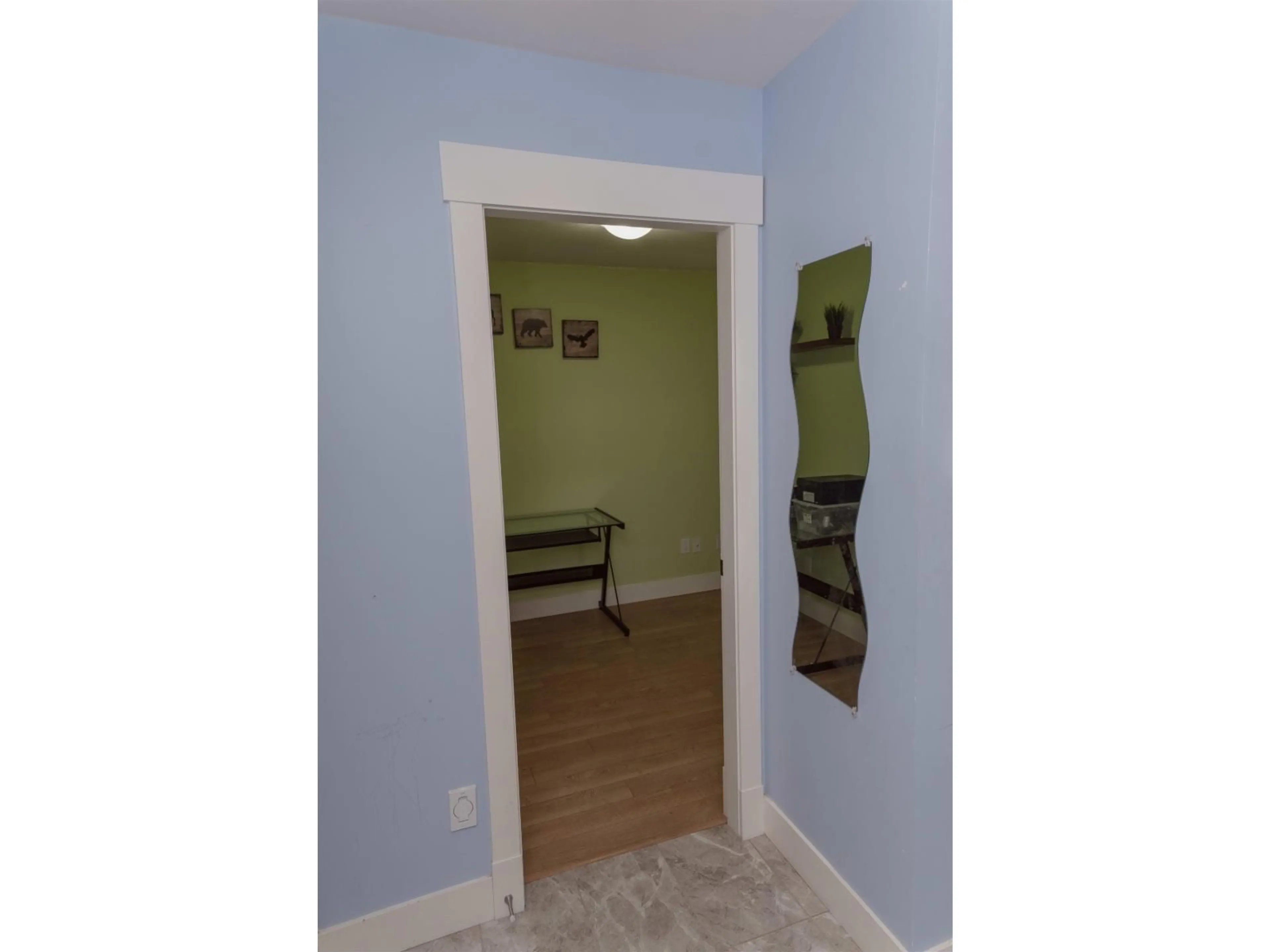 Indoor entryway for 2 - 12775 63 AVENUE, Surrey British Columbia V3X0E9