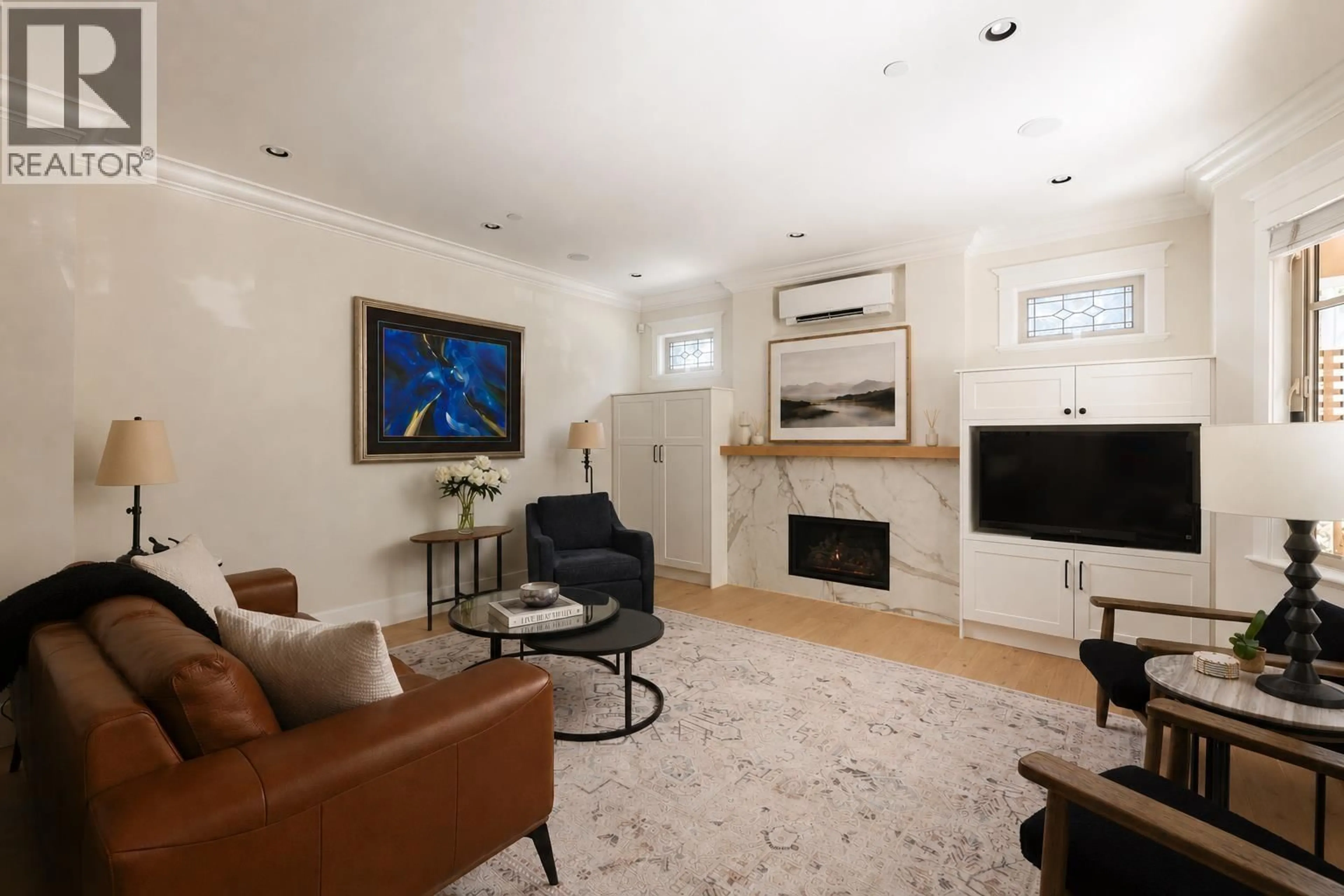 Living room with furniture, unknown for 2515 6TH AVENUE, Vancouver British Columbia V6K1W4