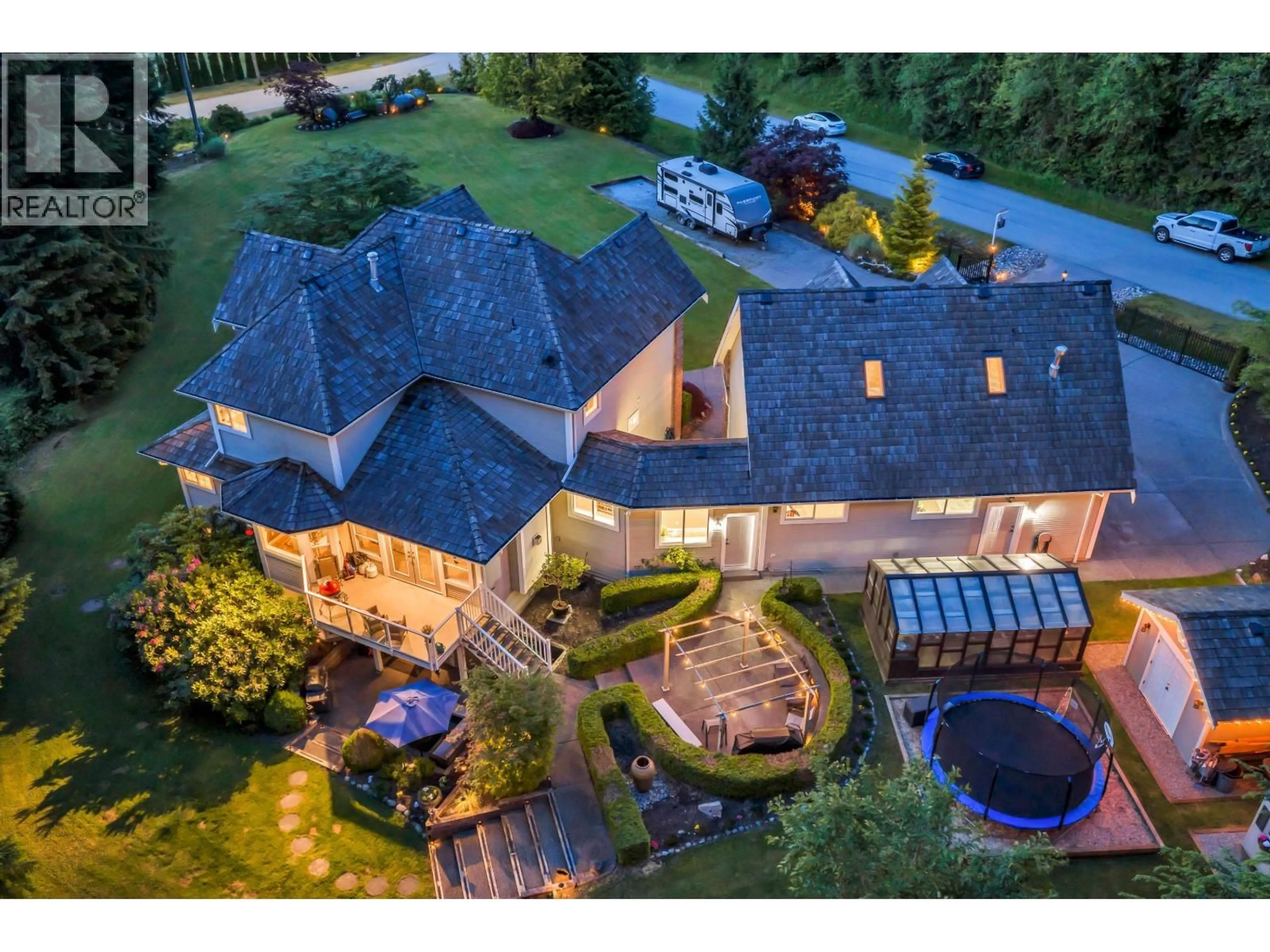 A pic from outside/outdoor area/front of a property/back of a property/a pic from drone, unknown for 12595 266 STREET, Maple Ridge British Columbia V2W1C9