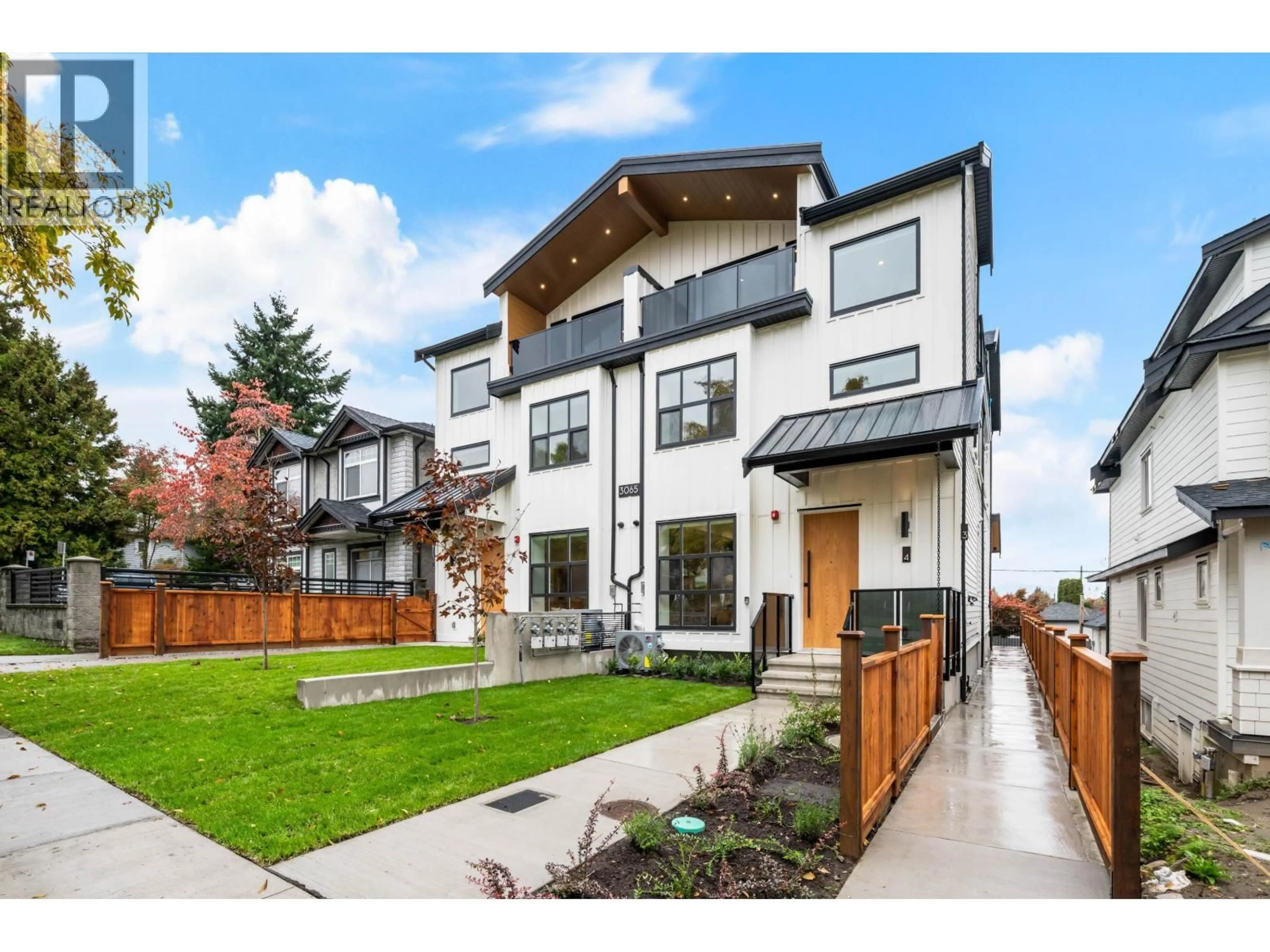 Home with brick exterior material, street for 4 - 3065 CHARLES STREET, Vancouver British Columbia V5K3B6