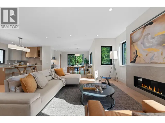 5663 WESTPORT ROAD, West Vancouver 3