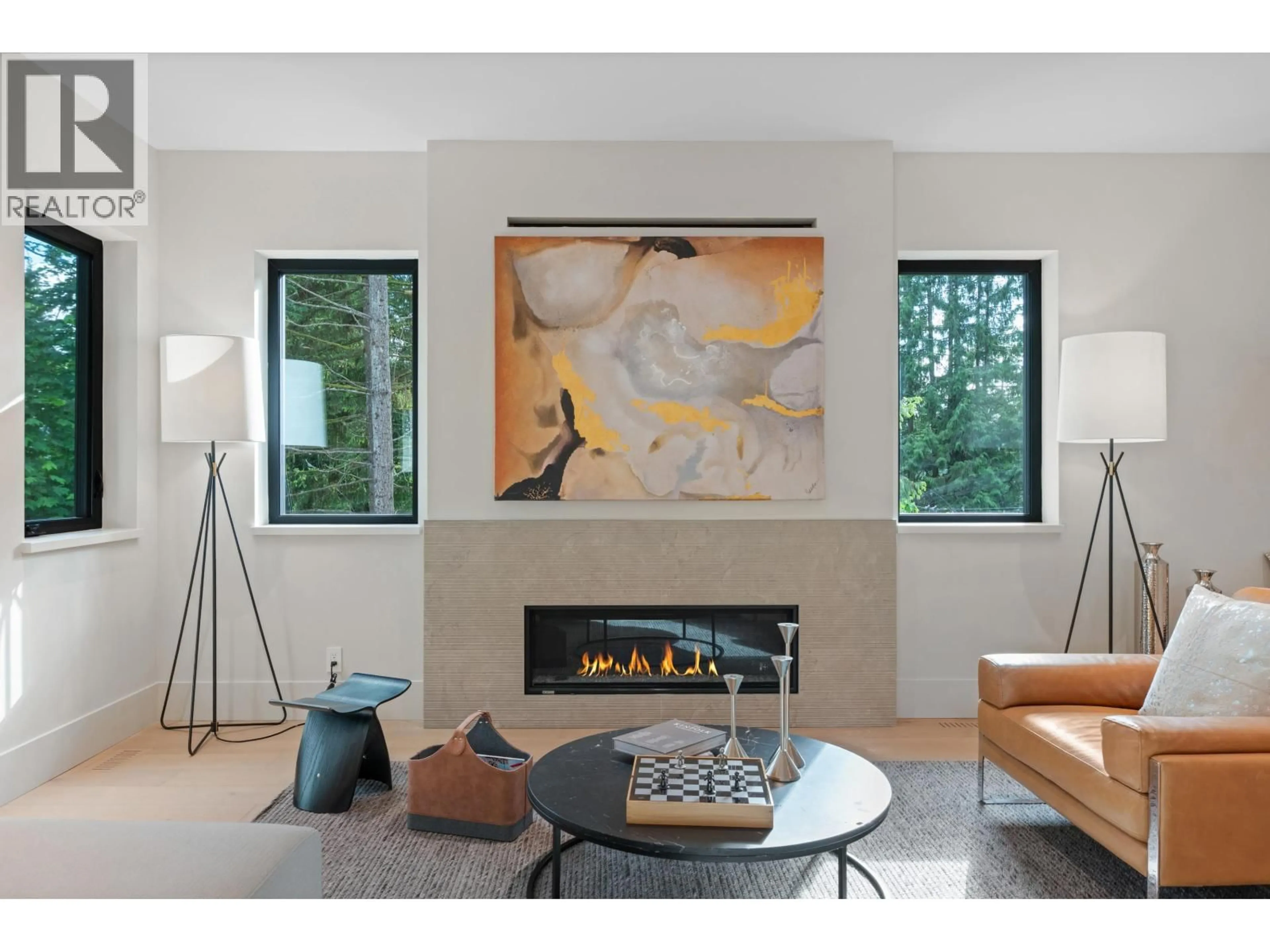 Living room with furniture, unknown for 5663 WESTPORT ROAD, West Vancouver British Columbia V7W1V3