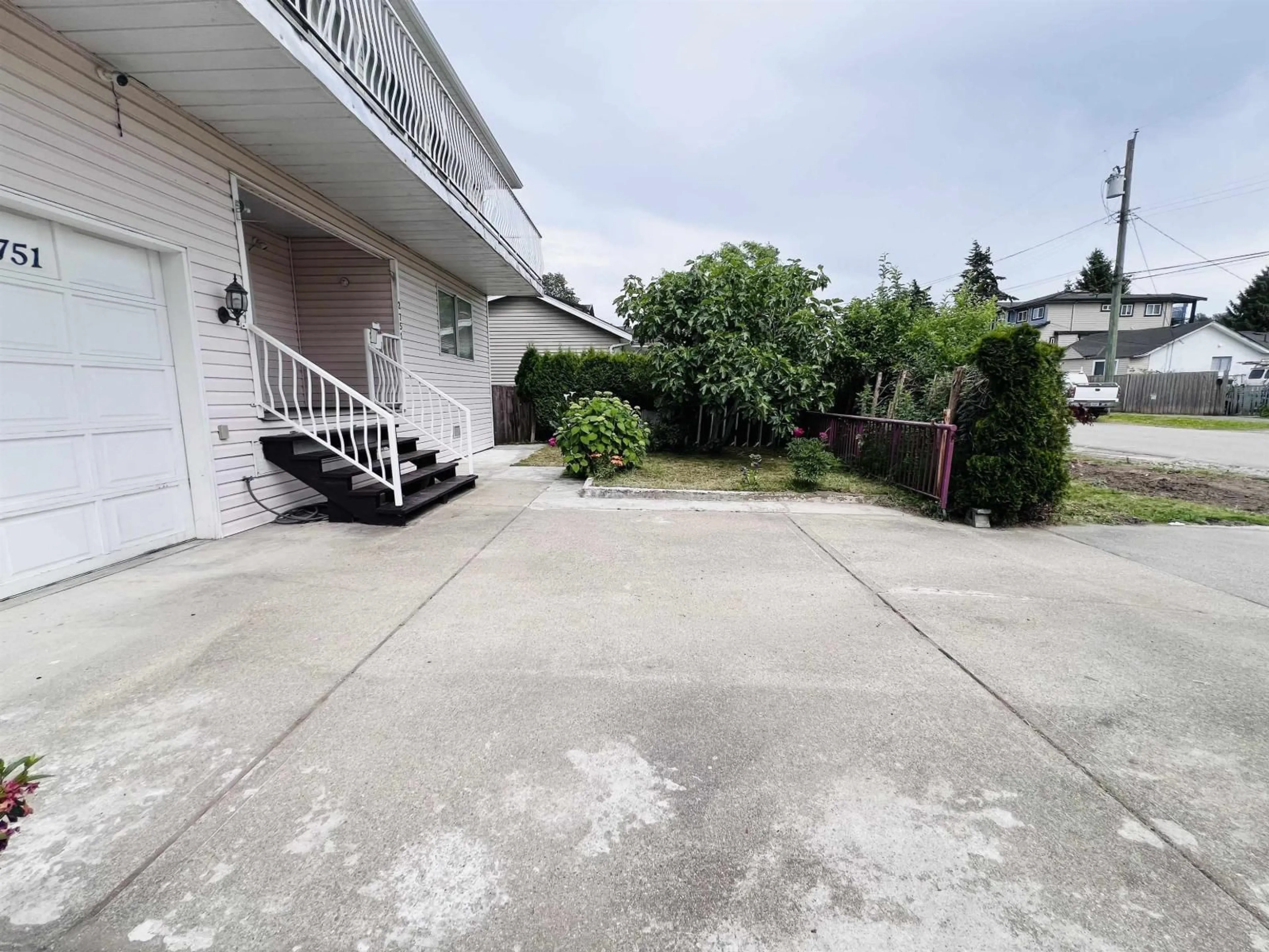 Unknown for 12751 115A AVENUE, Surrey British Columbia V3V3R3