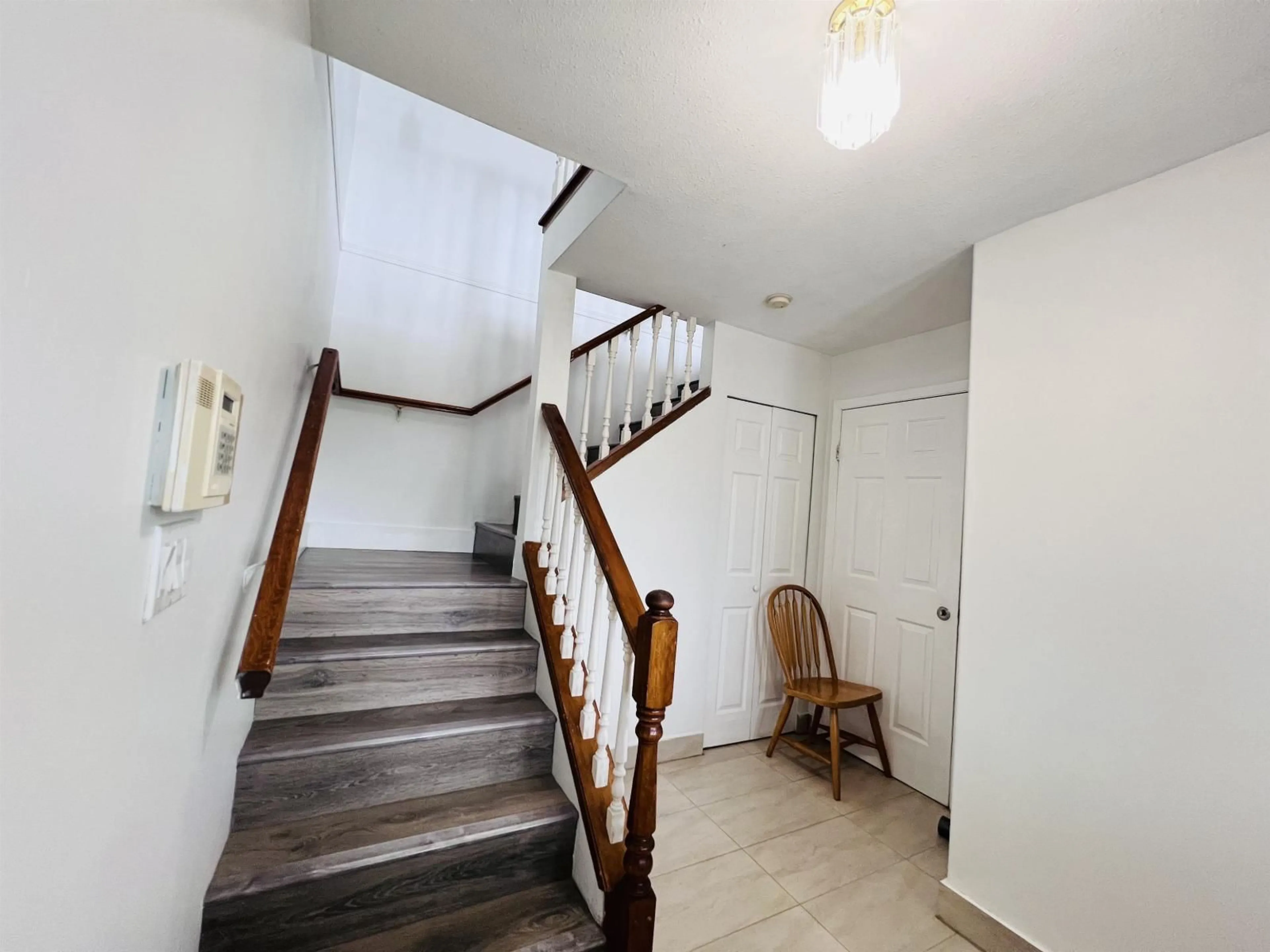 Unknown for 12751 115A AVENUE, Surrey British Columbia V3V3R3