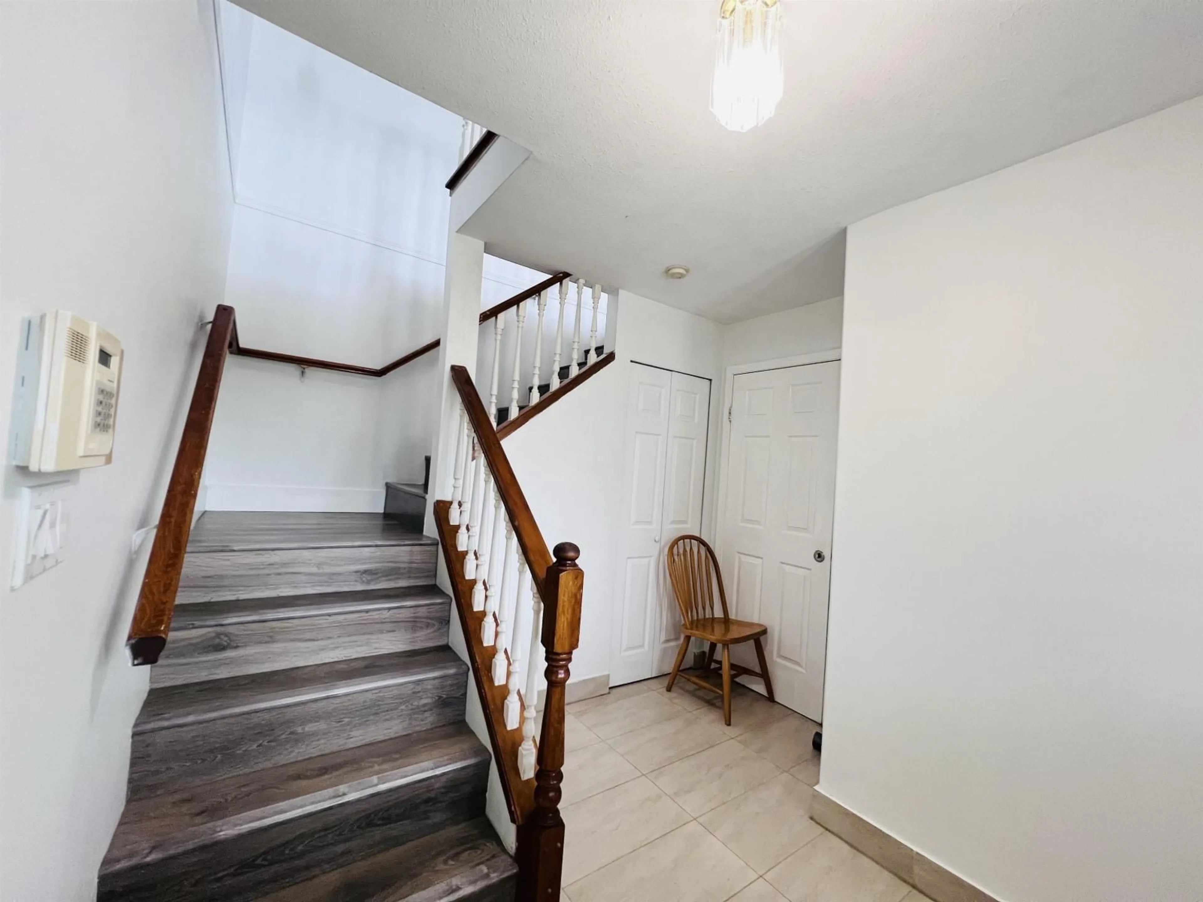 Unknown for 12751 115A AVENUE, Surrey British Columbia V3V3R3