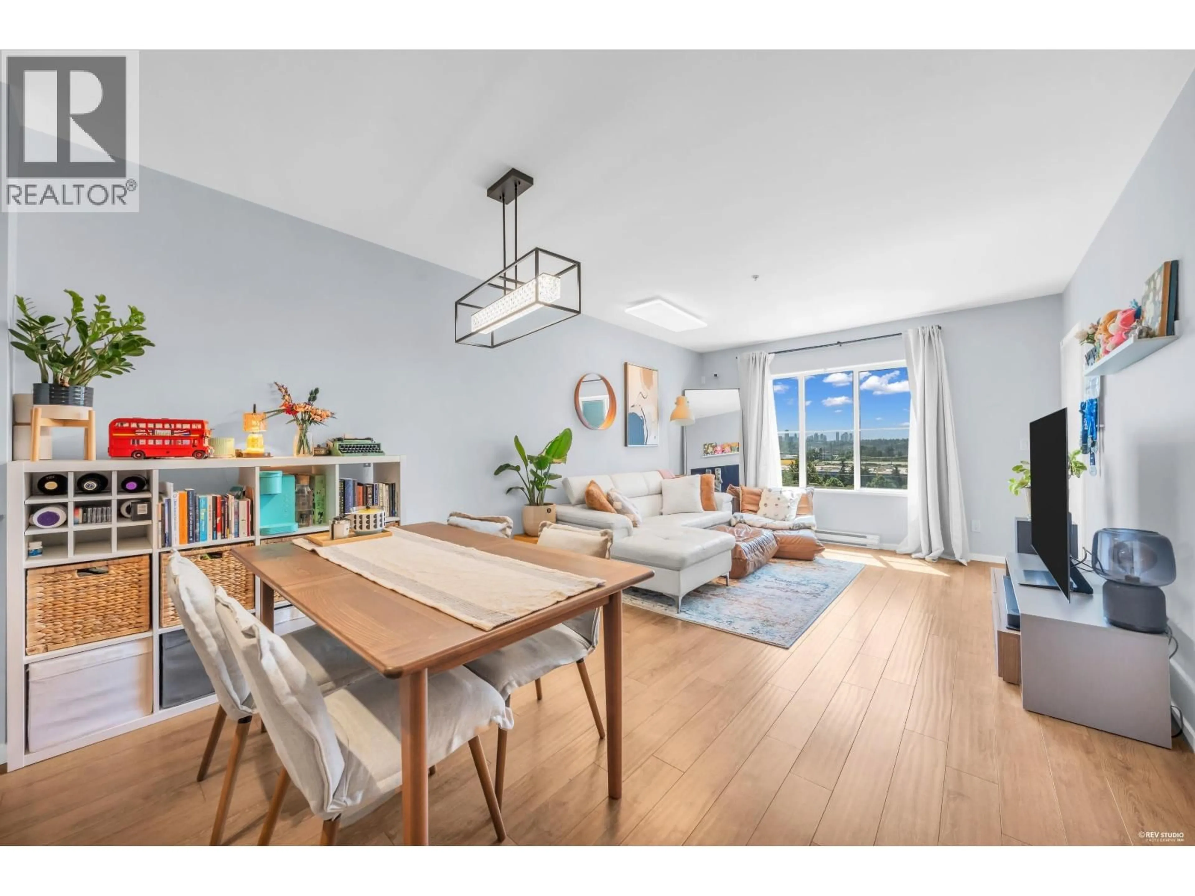 Unknown for 305 - 202 LEBLEU STREET, Coquitlam British Columbia V3K4L6