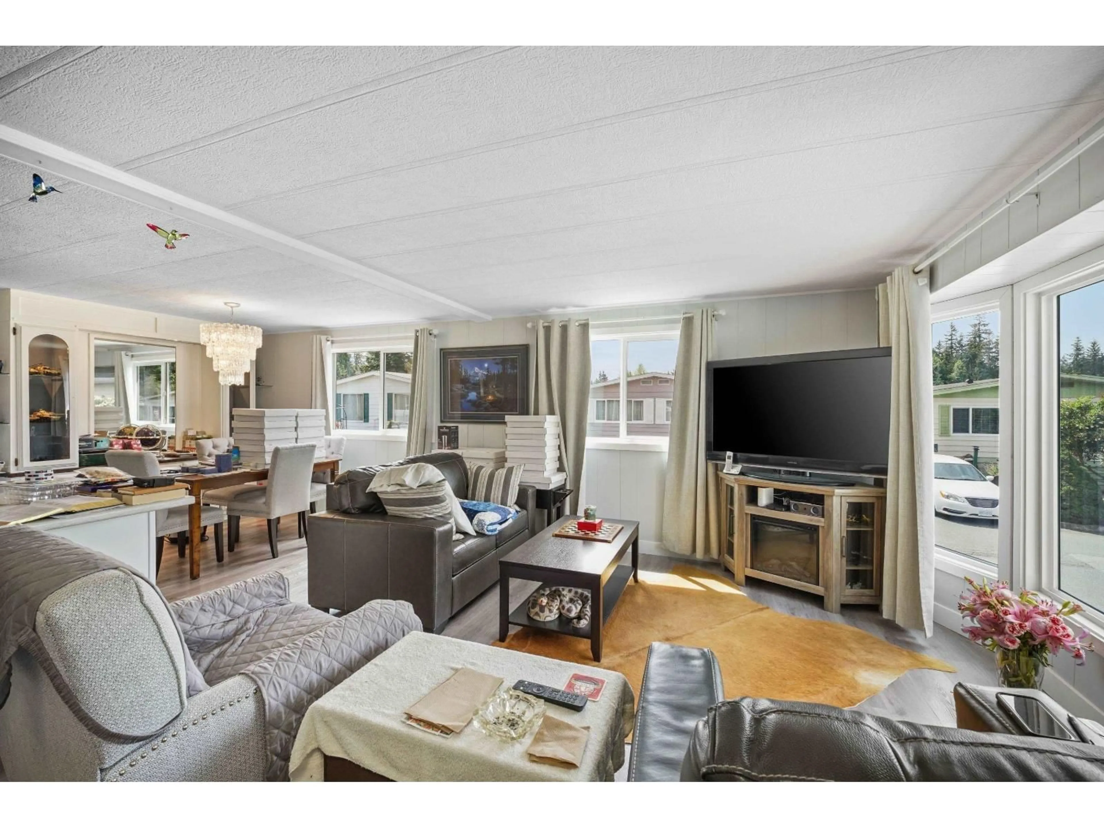 Living room with furniture, unknown for 113 - 3665 244 STREET, Langley British Columbia V2Z1N1
