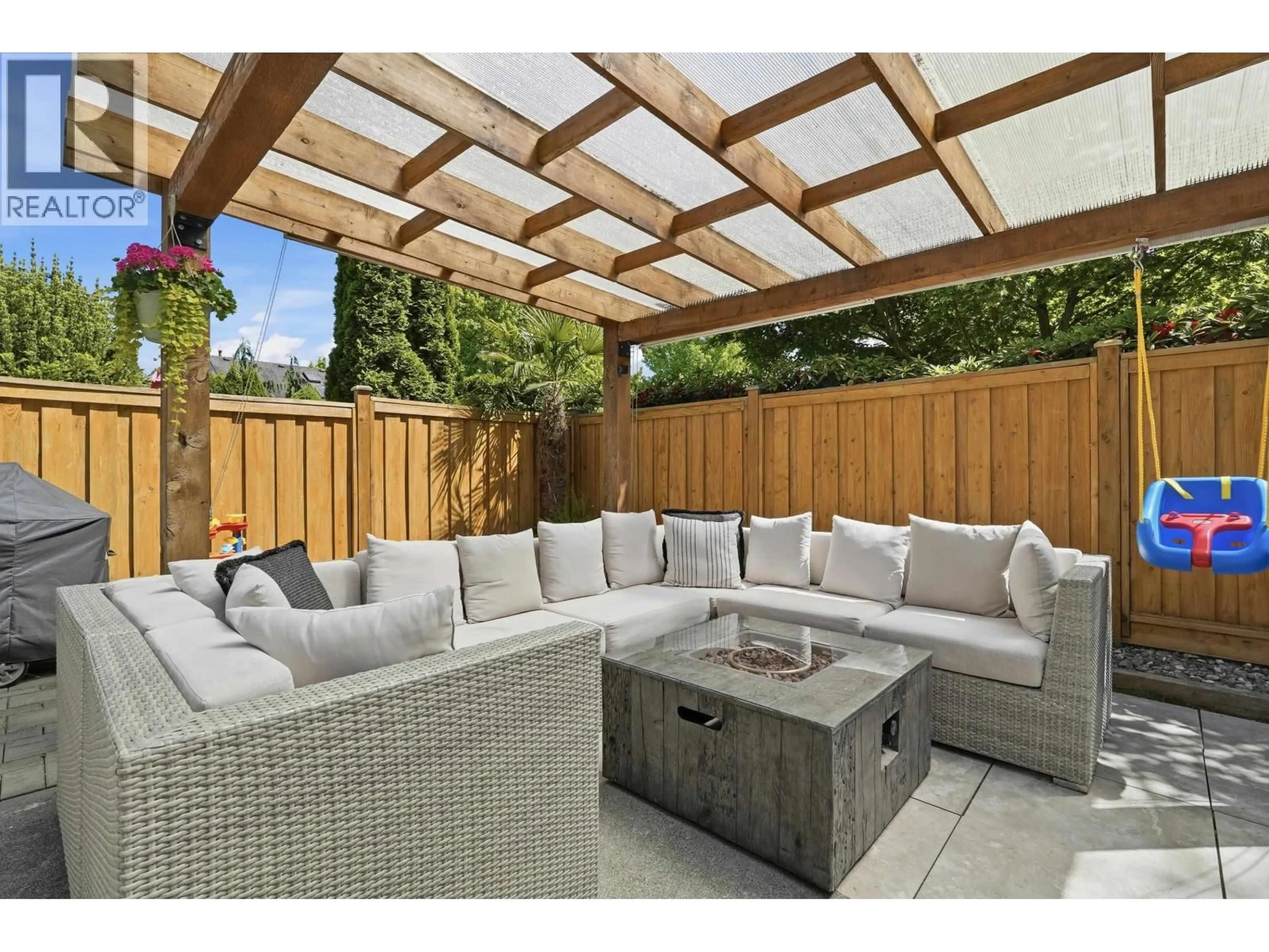 Patio, street for 60 - 4756 62 STREET, Delta British Columbia V4K4V8