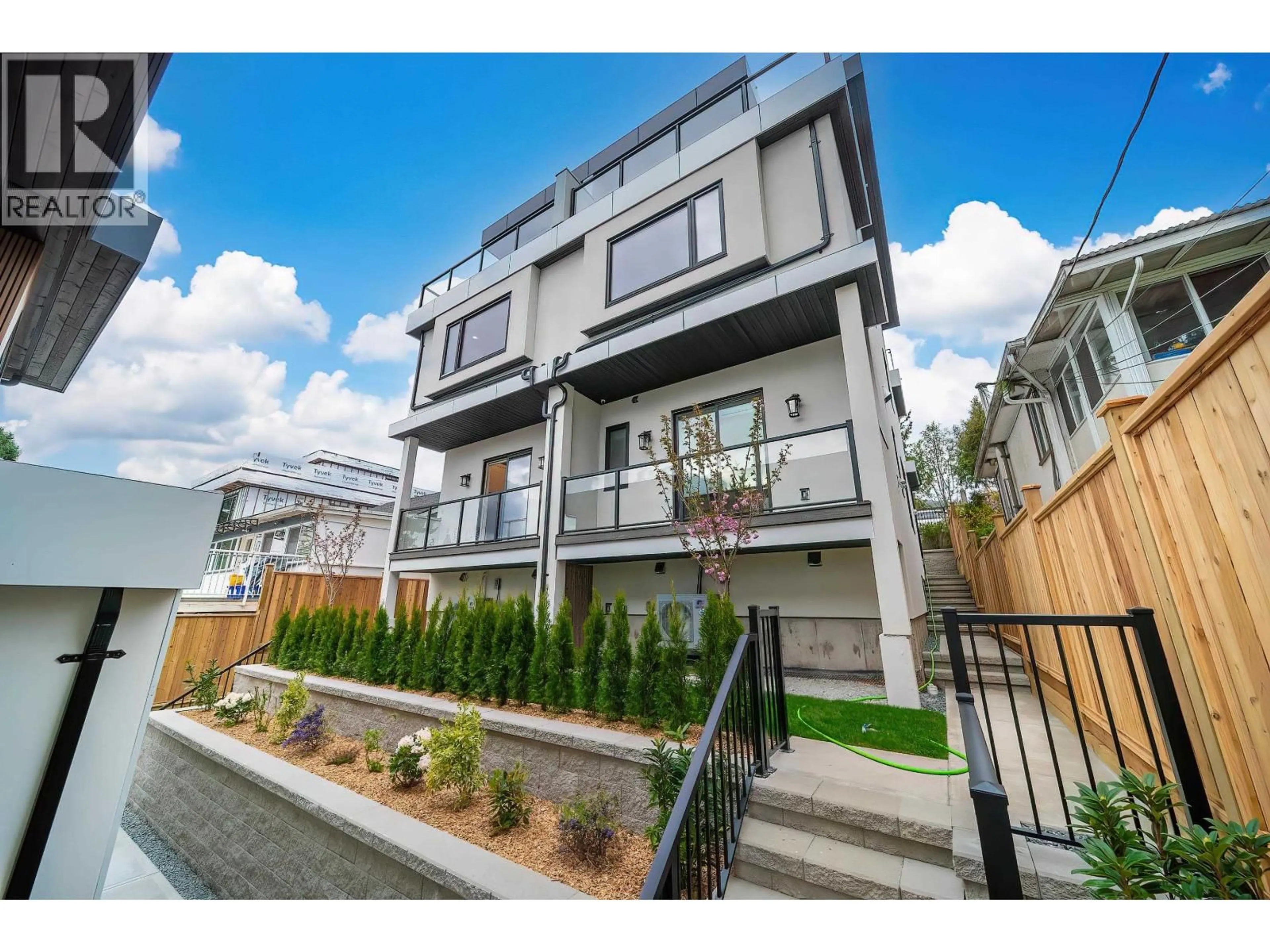 Unknown for 1 - 5595 FLEMING STREET, Vancouver British Columbia V5P3G1