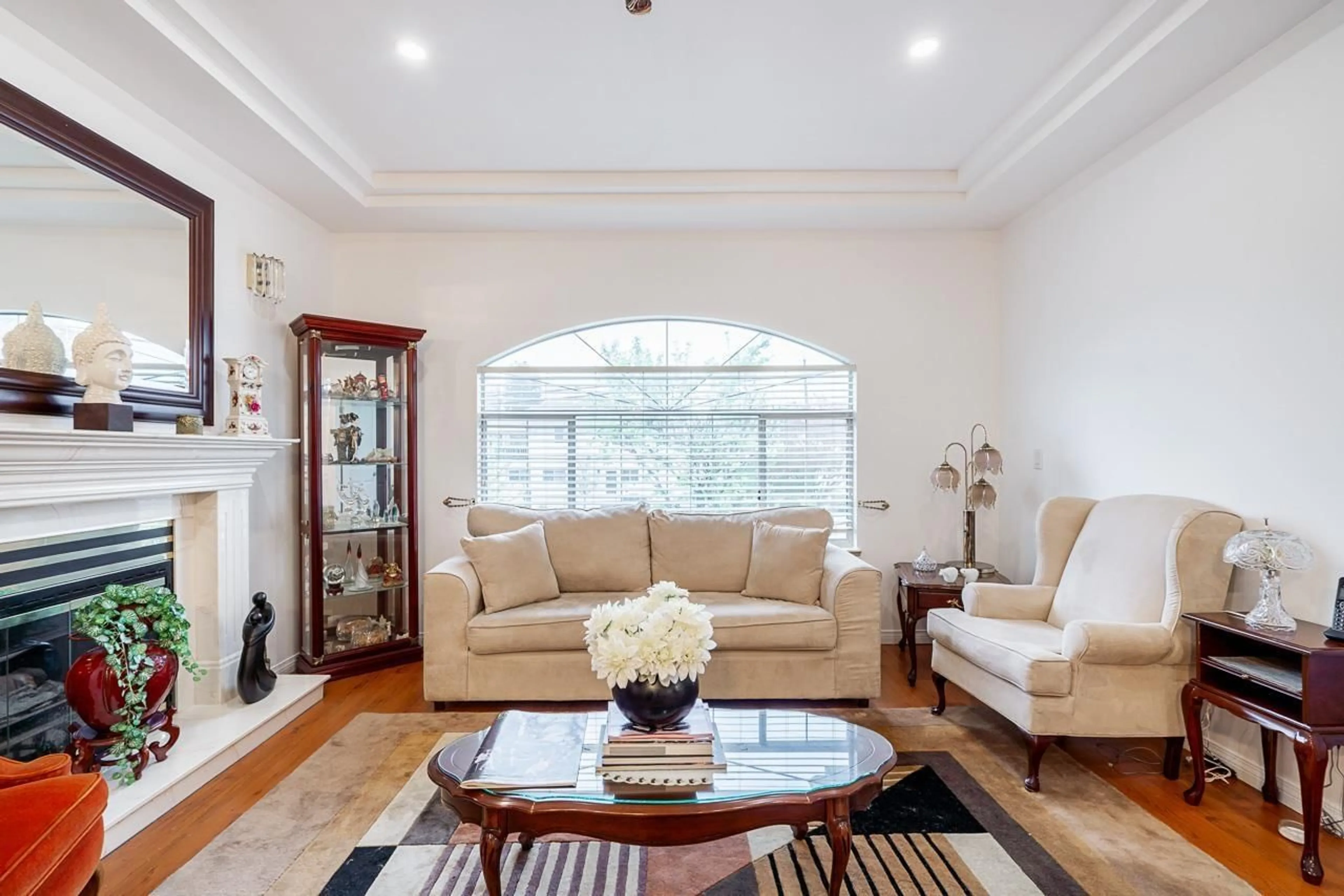 Living room with furniture, unknown for 13798 92 AVENUE, Surrey British Columbia V3V1J2
