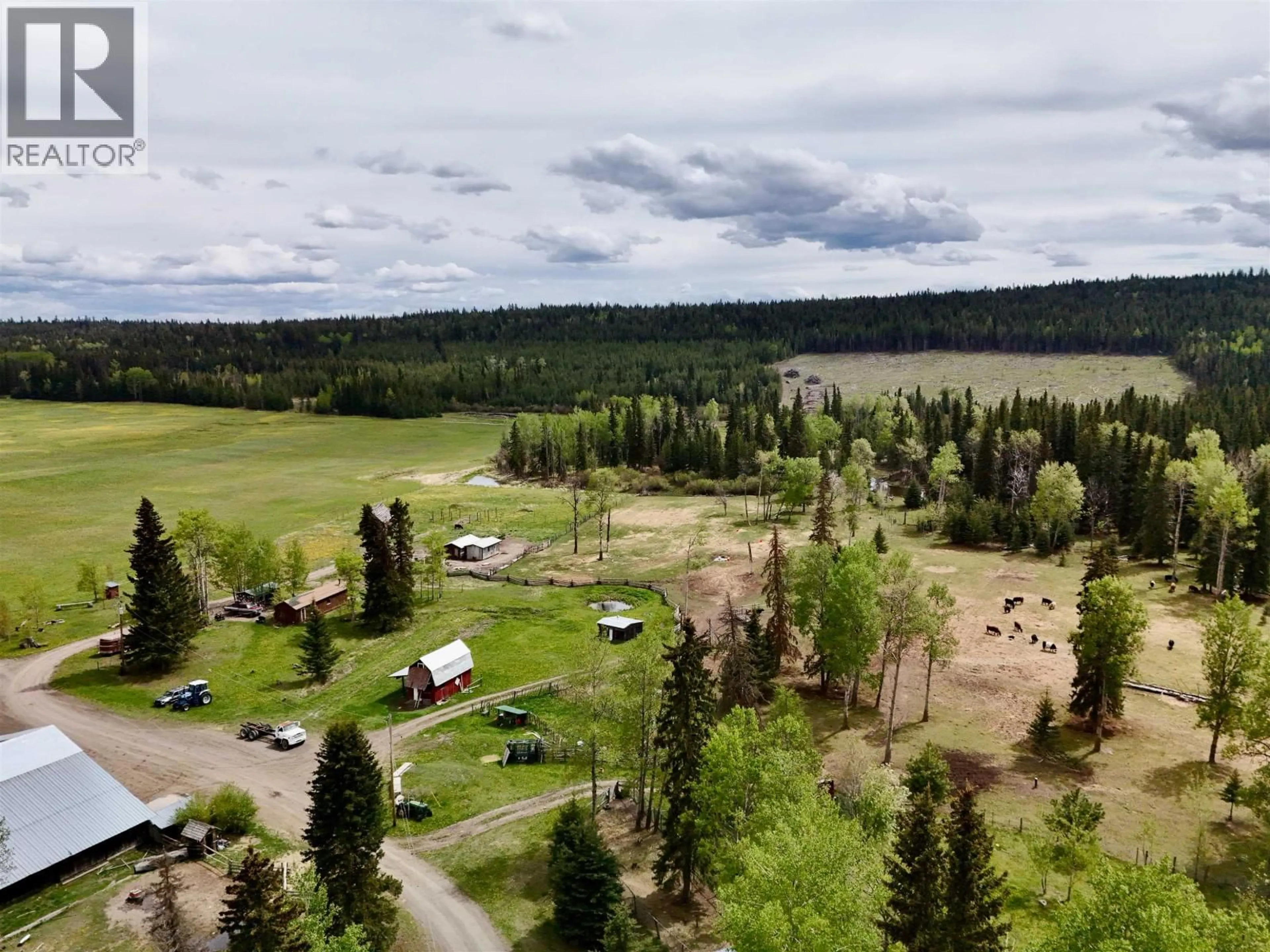 A pic from outside/outdoor area/front of a property/back of a property/a pic from drone, unknown for 6310 HORSE LAKE ROAD, 100 Mile House British Columbia V0K2E3