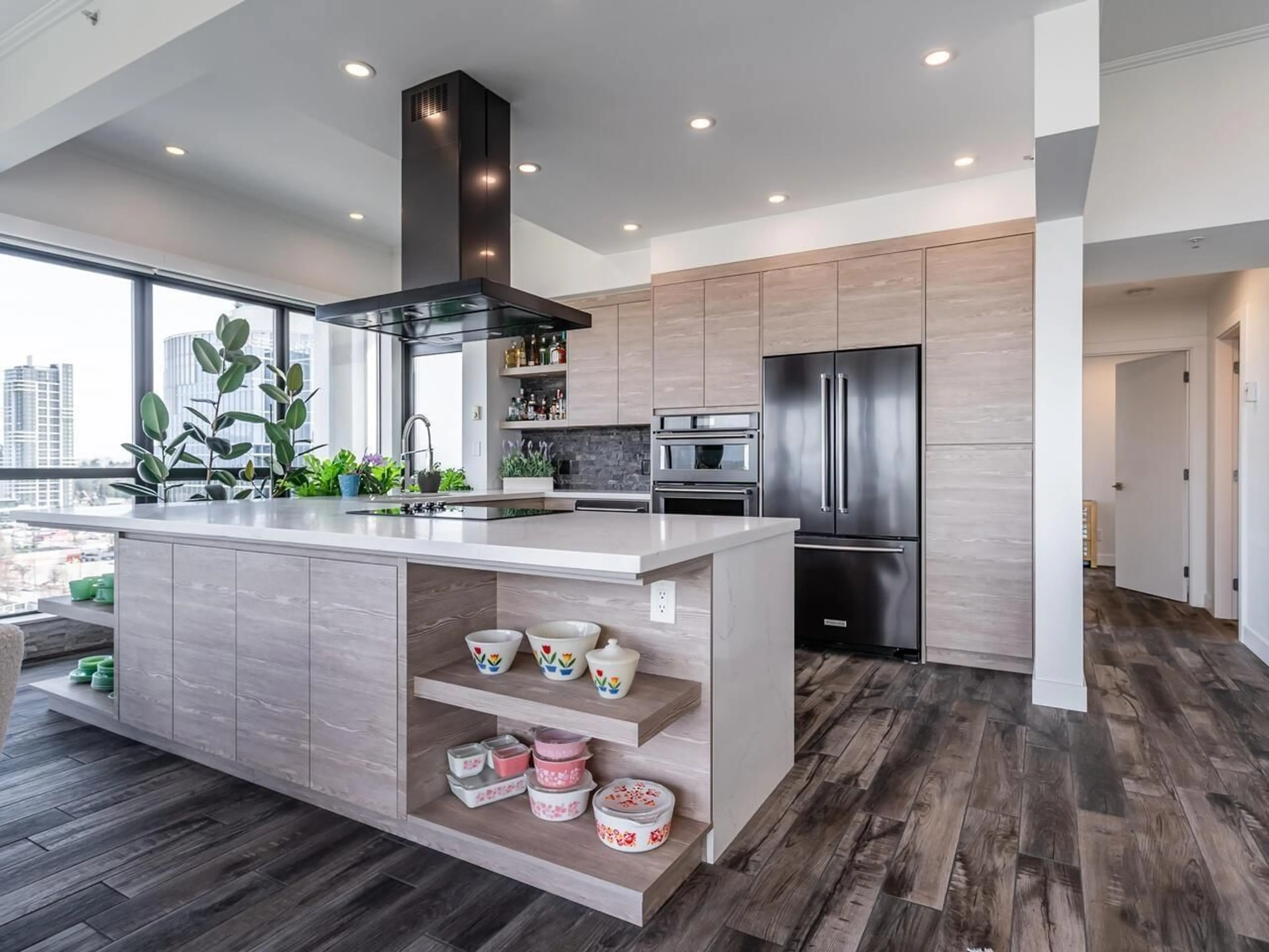 Contemporary kitchen, unknown for 2203 - 10899 UNIVERSITY DRIVE, Surrey British Columbia V3T5V2