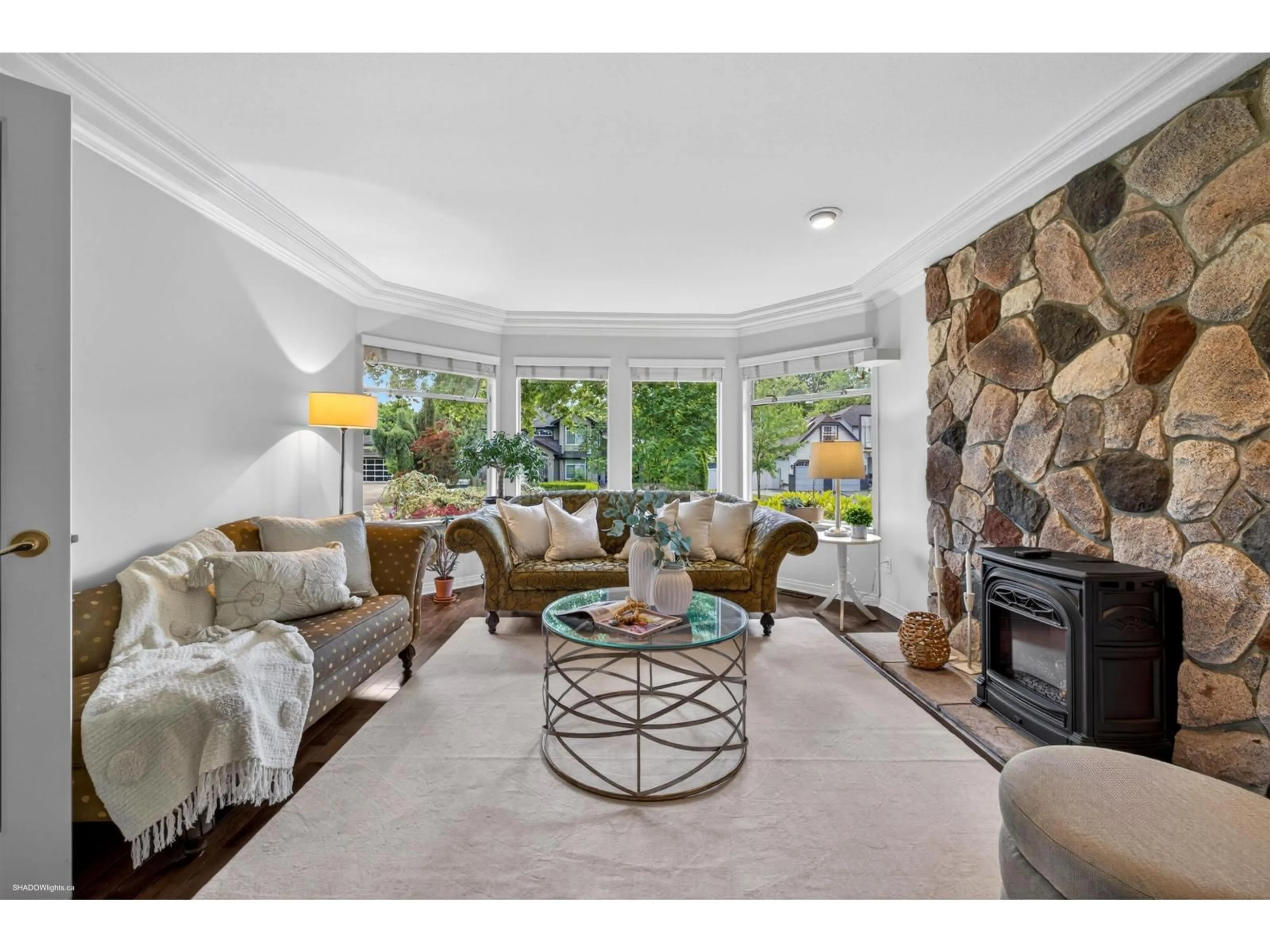 Living room with furniture, unknown for 20621 96A AVENUE, Langley British Columbia V1M2H2