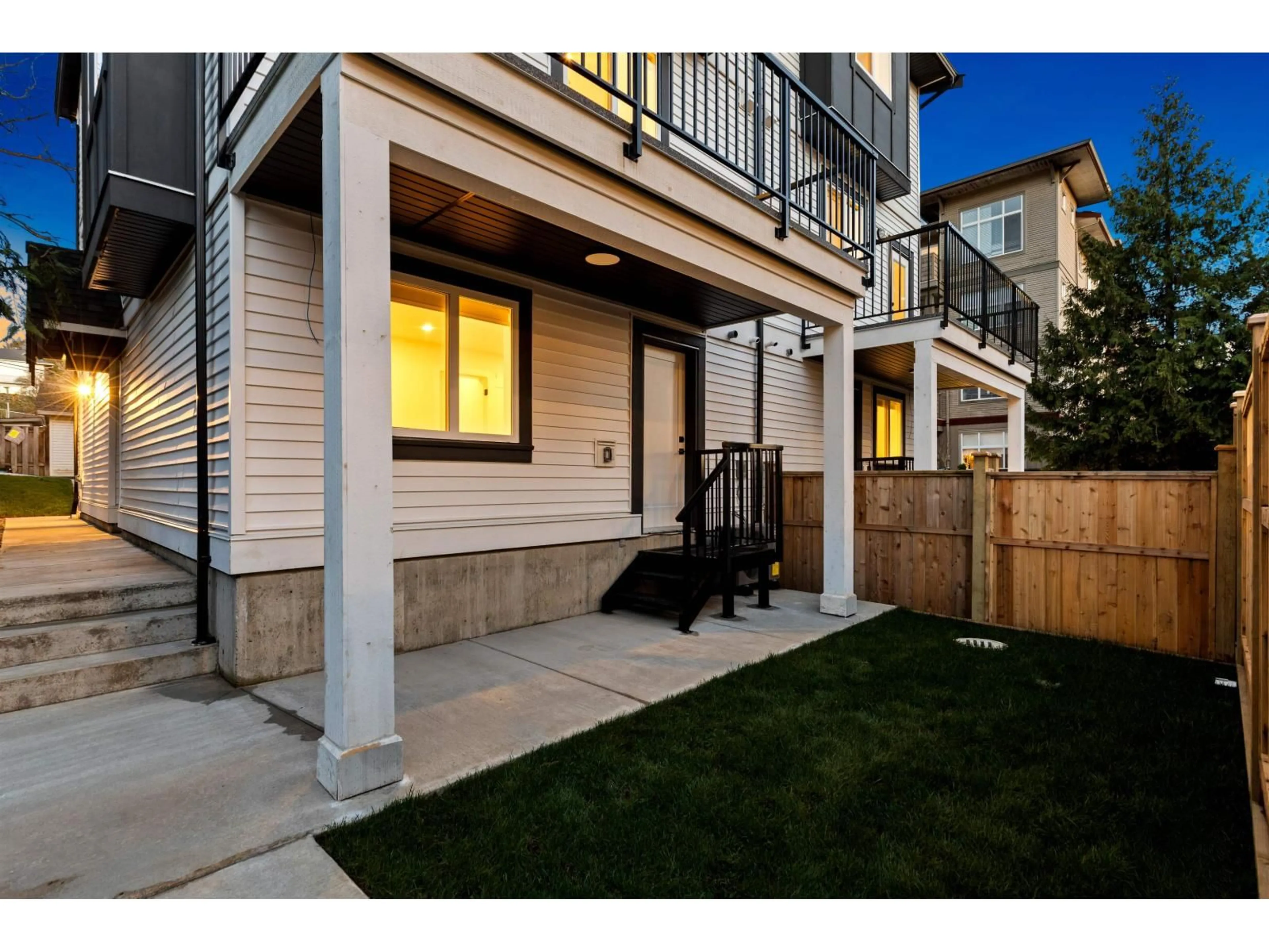 Unknown for 3 - 2522 CAMPBELL AVENUE, Abbotsford British Columbia V2S4C5