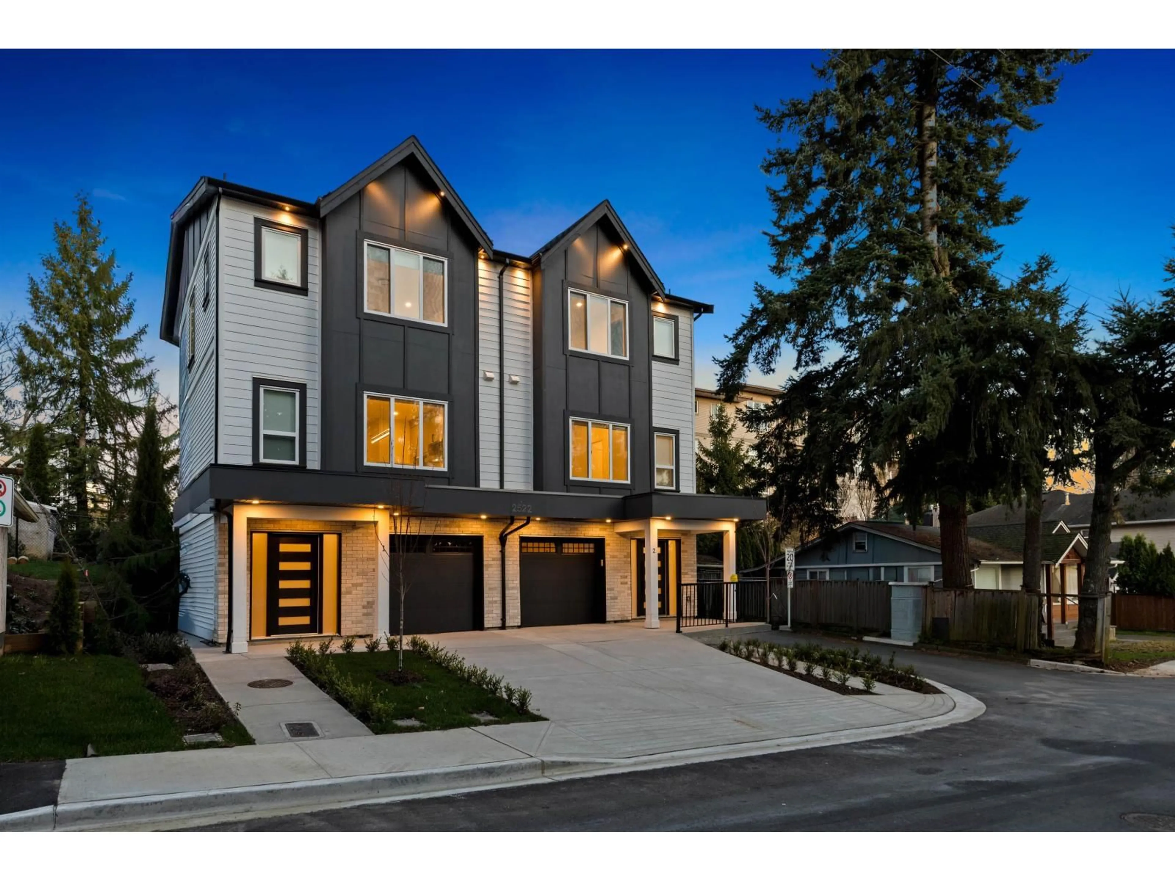 Unknown for 1 - 2522 CAMPBELL AVENUE, Abbotsford British Columbia V2S4C5