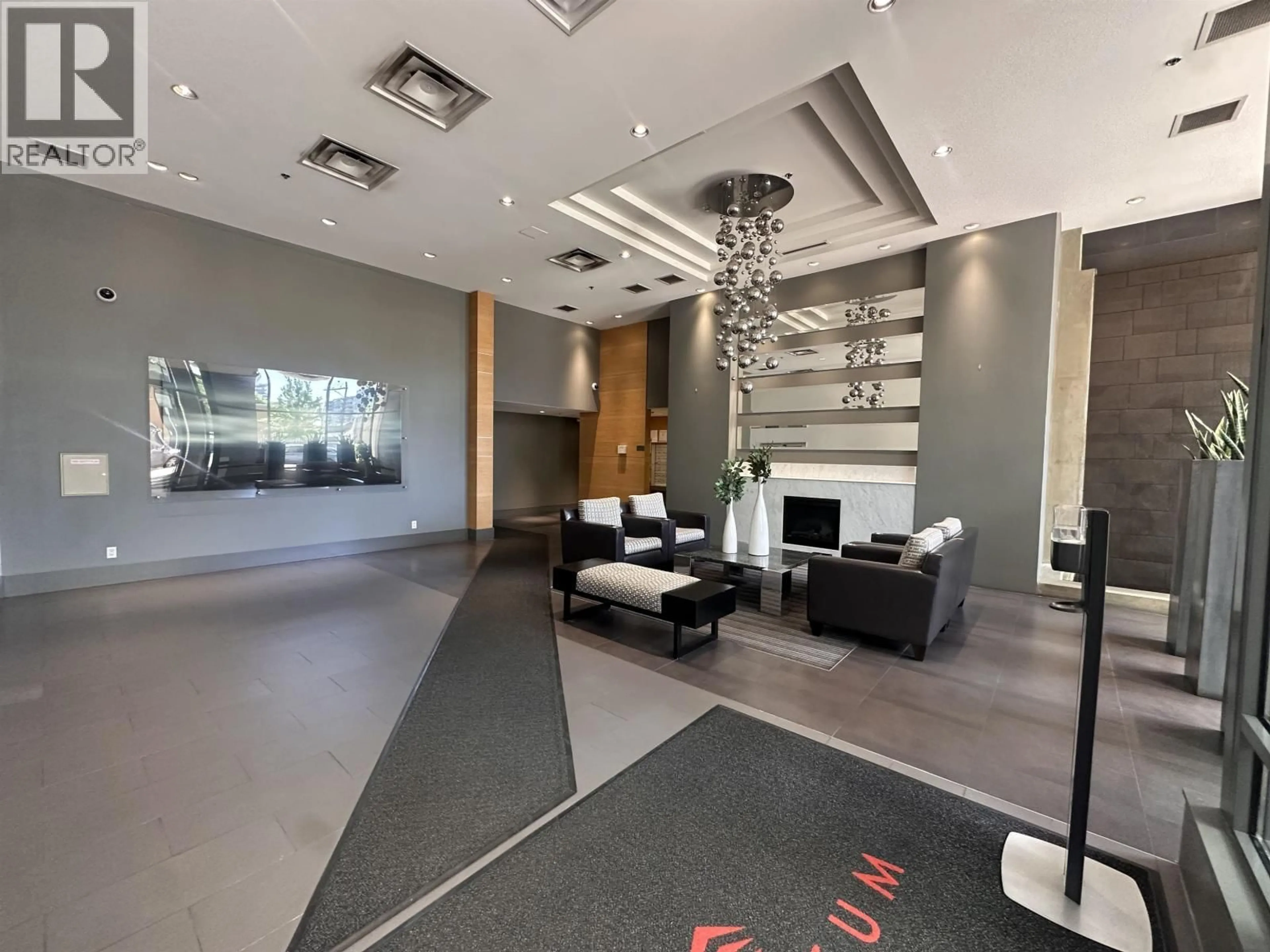 Lobby for 601 - 39 SIXTH STREET, New Westminster British Columbia V3L0B3