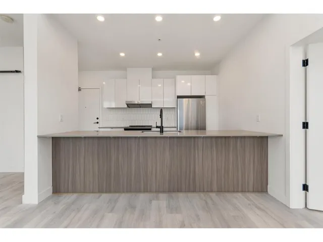 604 - 32838 LANDEAU PLACE, Abbotsford 3
