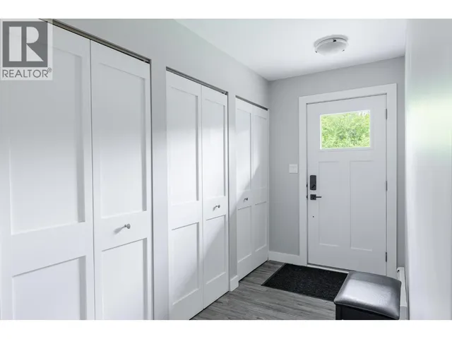 1934 CRANBERRY PLACE, Valemount 3
