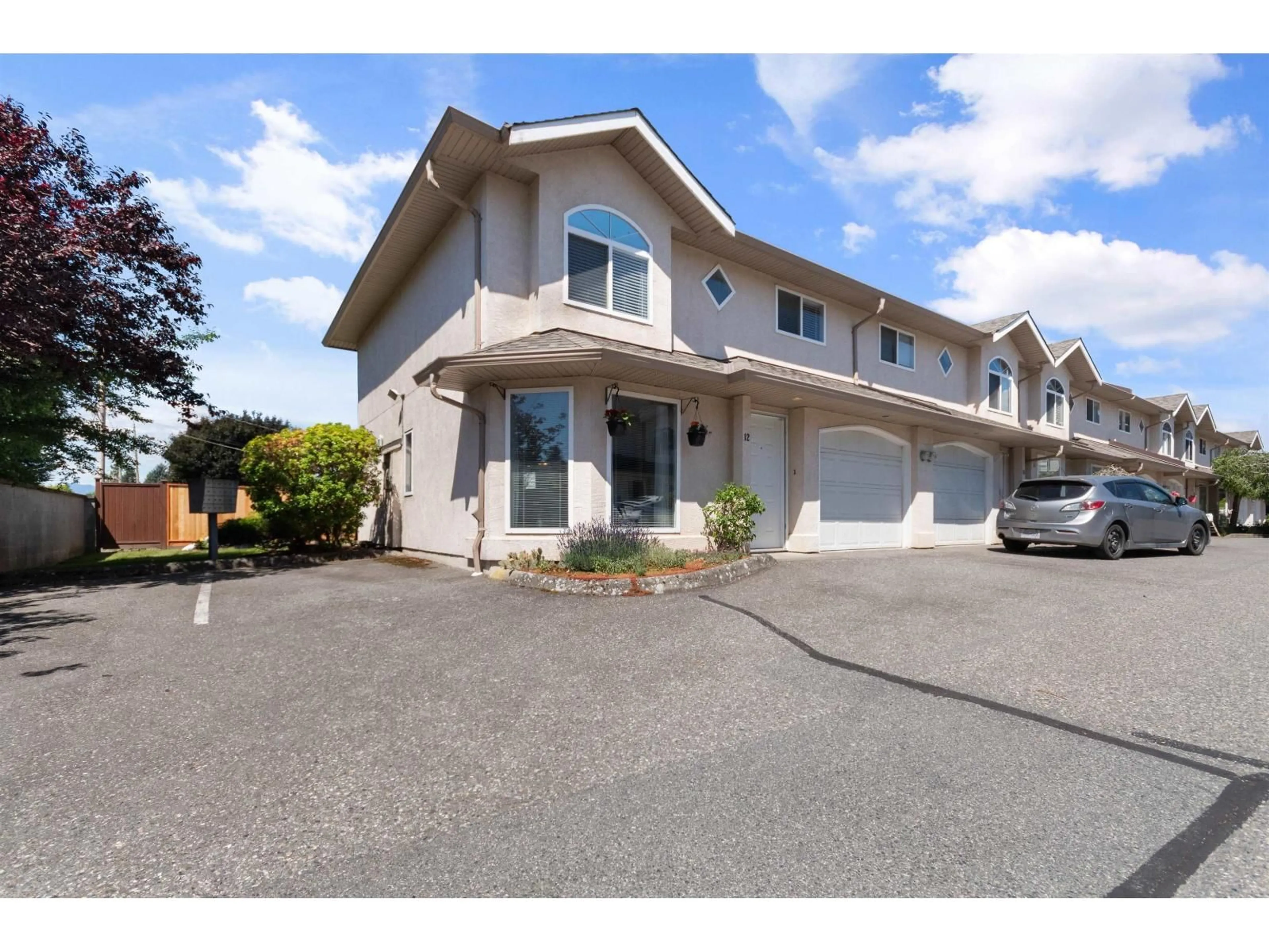 A pic from outside/outdoor area/front of a property/back of a property/a pic from drone, street for 12 - 9486 WOODBINE STREET, Chilliwack British Columbia V2P5S4