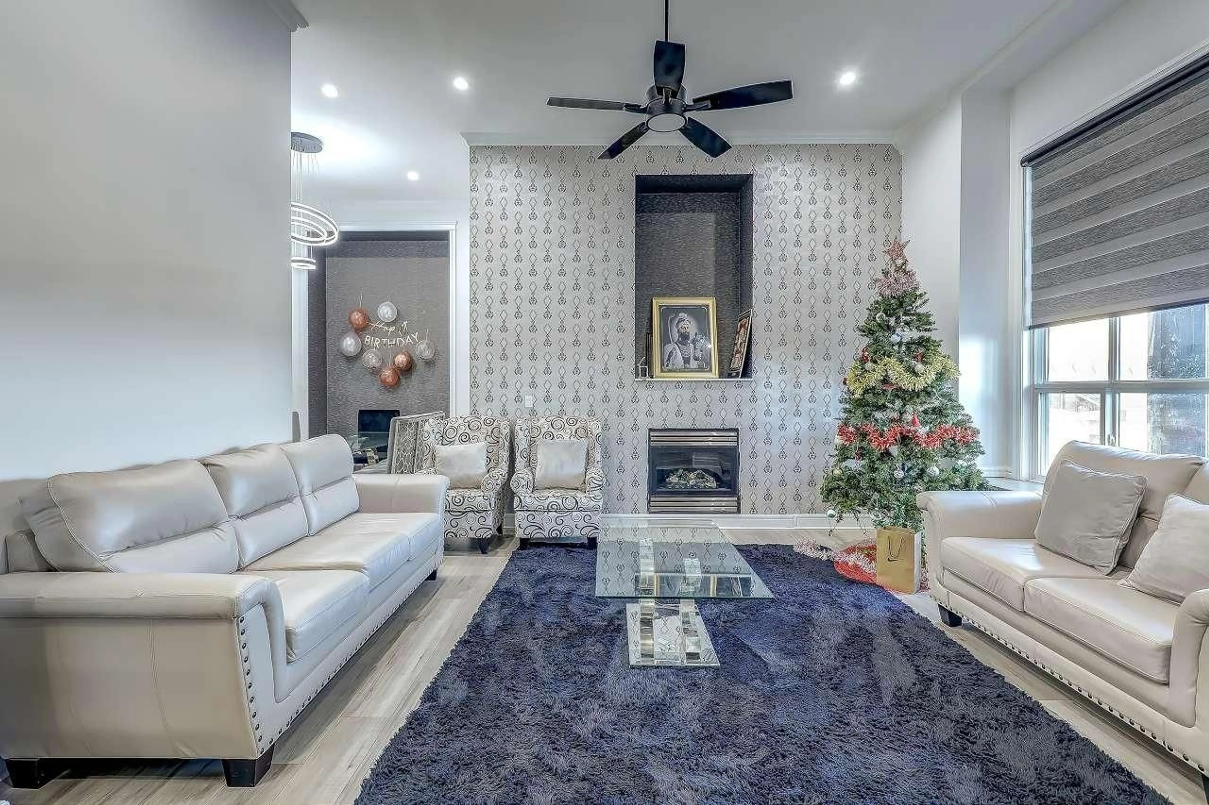 Living room with furniture, ceramic/tile floor for 7171 151 STREET, Surrey British Columbia V3S7Y8