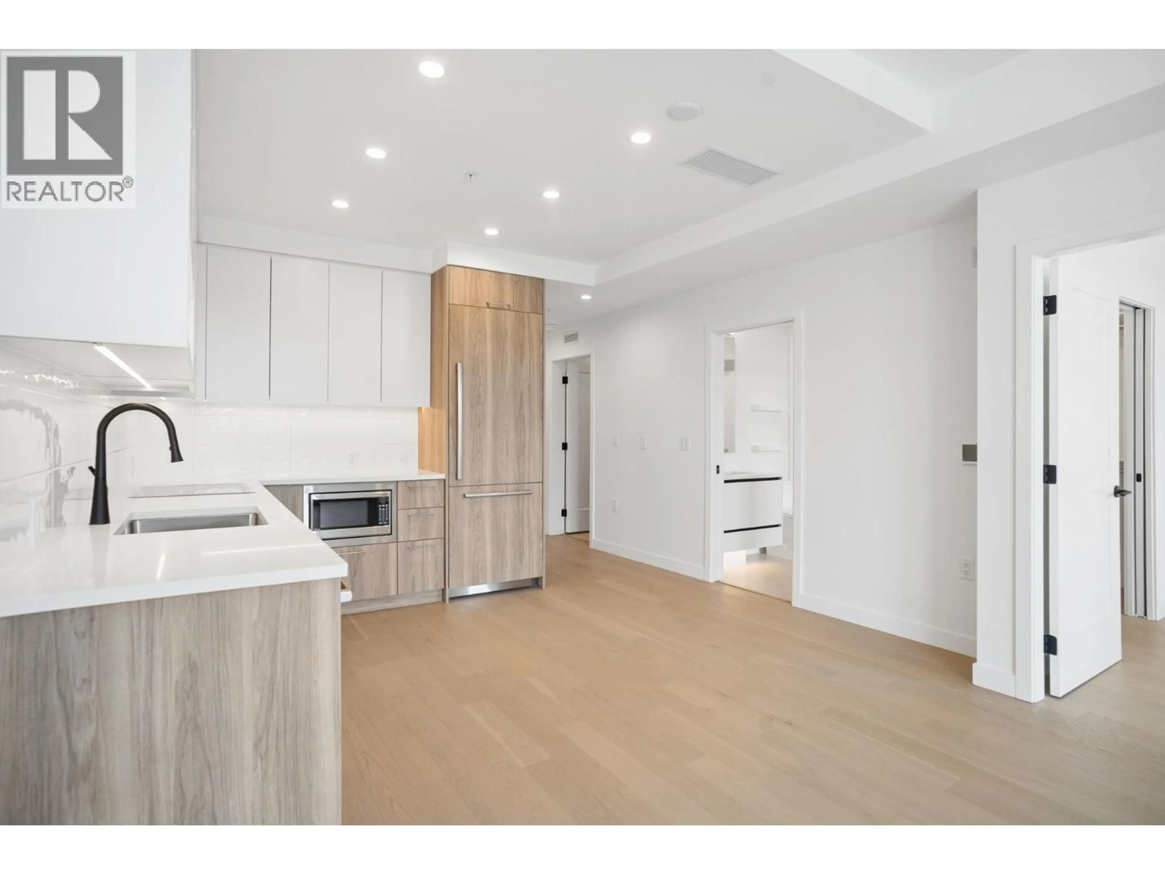 Open concept kitchen, unknown for 208 - 8398 OAK STREET, Vancouver British Columbia V6P0L9