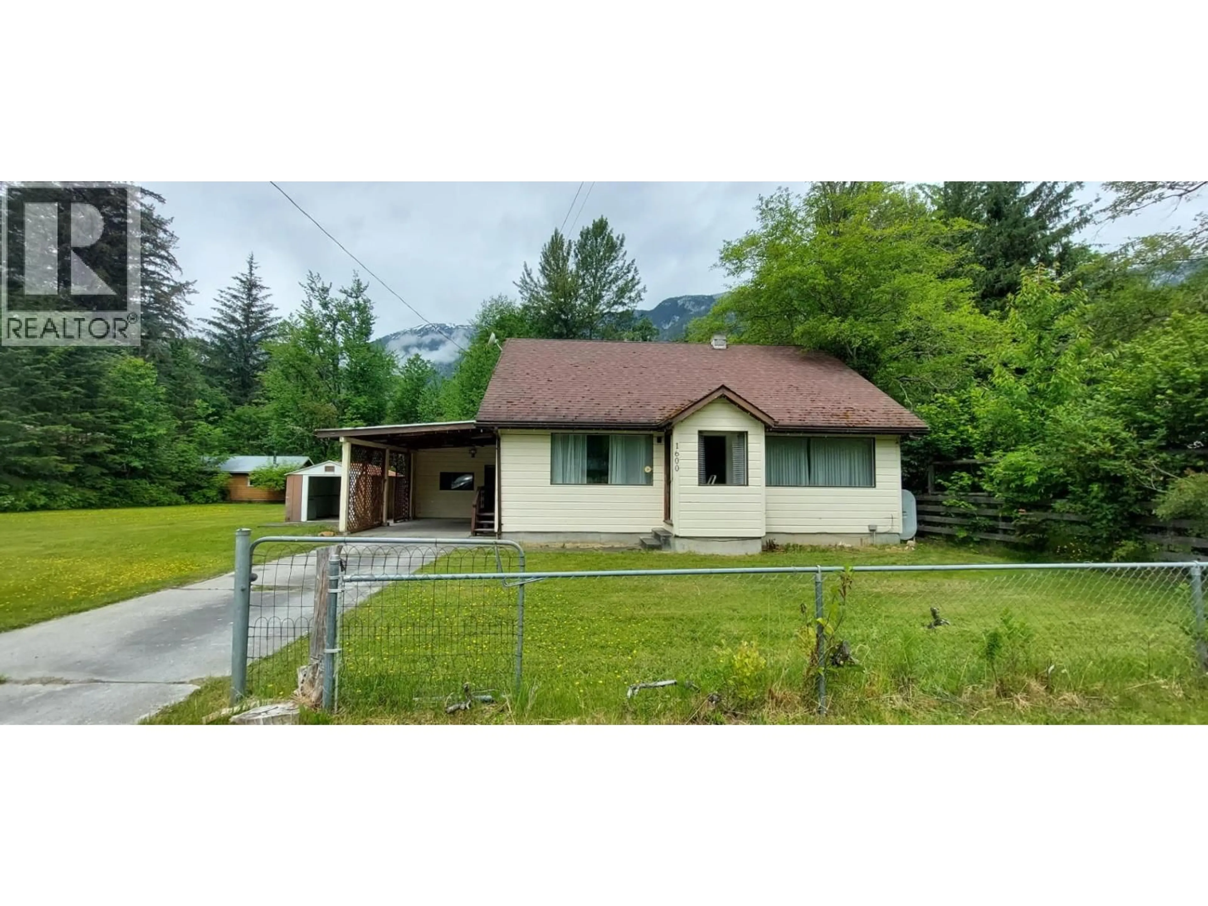Unknown for 1600 MACKENZIE 20 HIGHWAY, Hagensborg British Columbia V0T1H0