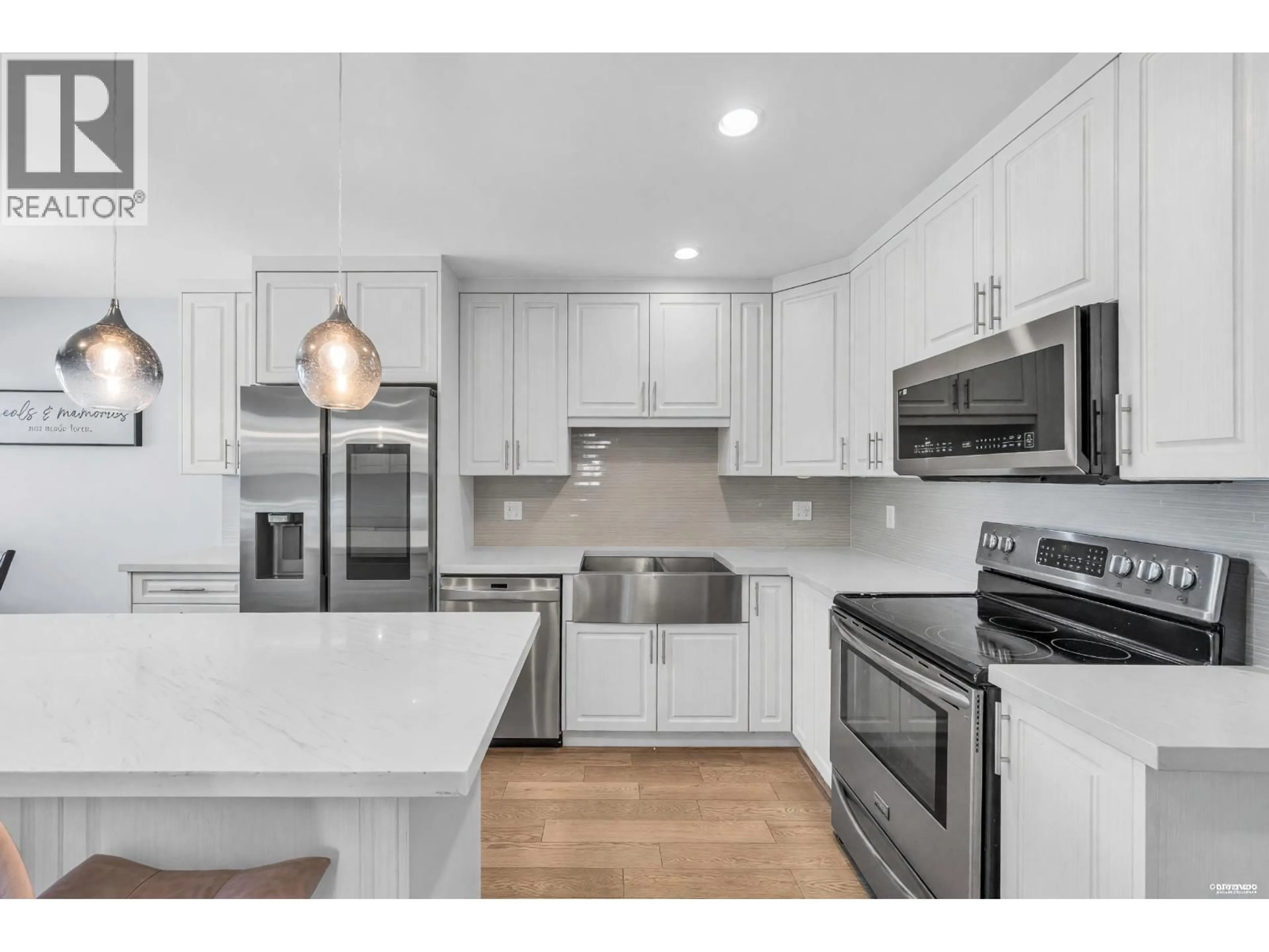 Open concept kitchen, unknown for 6655 - - 6657 AUBREY STREET, Burnaby British Columbia V5B2E3