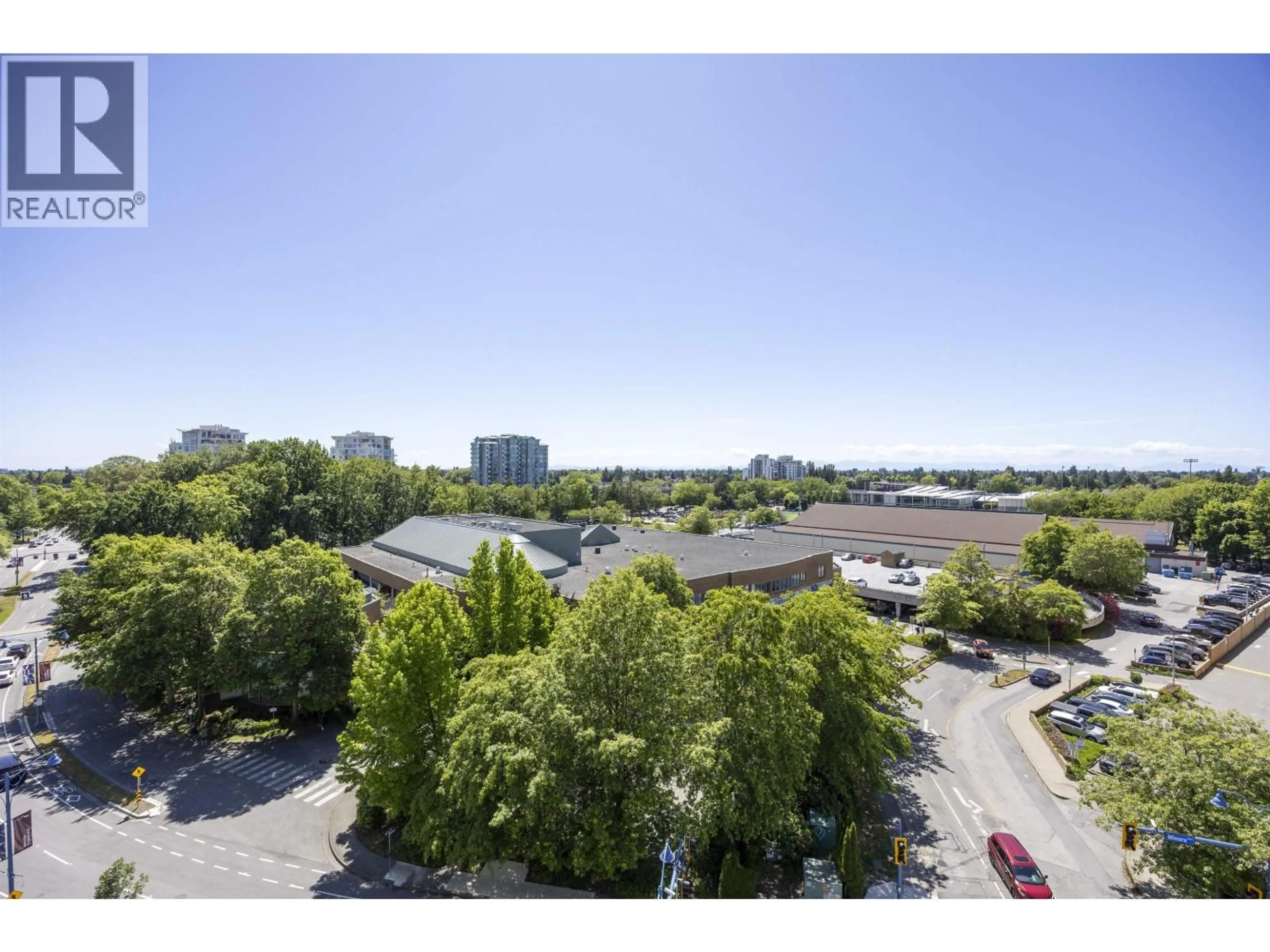 A pic from outside/outdoor area/front of a property/back of a property/a pic from drone, unknown for 801 - 6788 MINORU BOULEVARD, Richmond British Columbia V6Y0M6