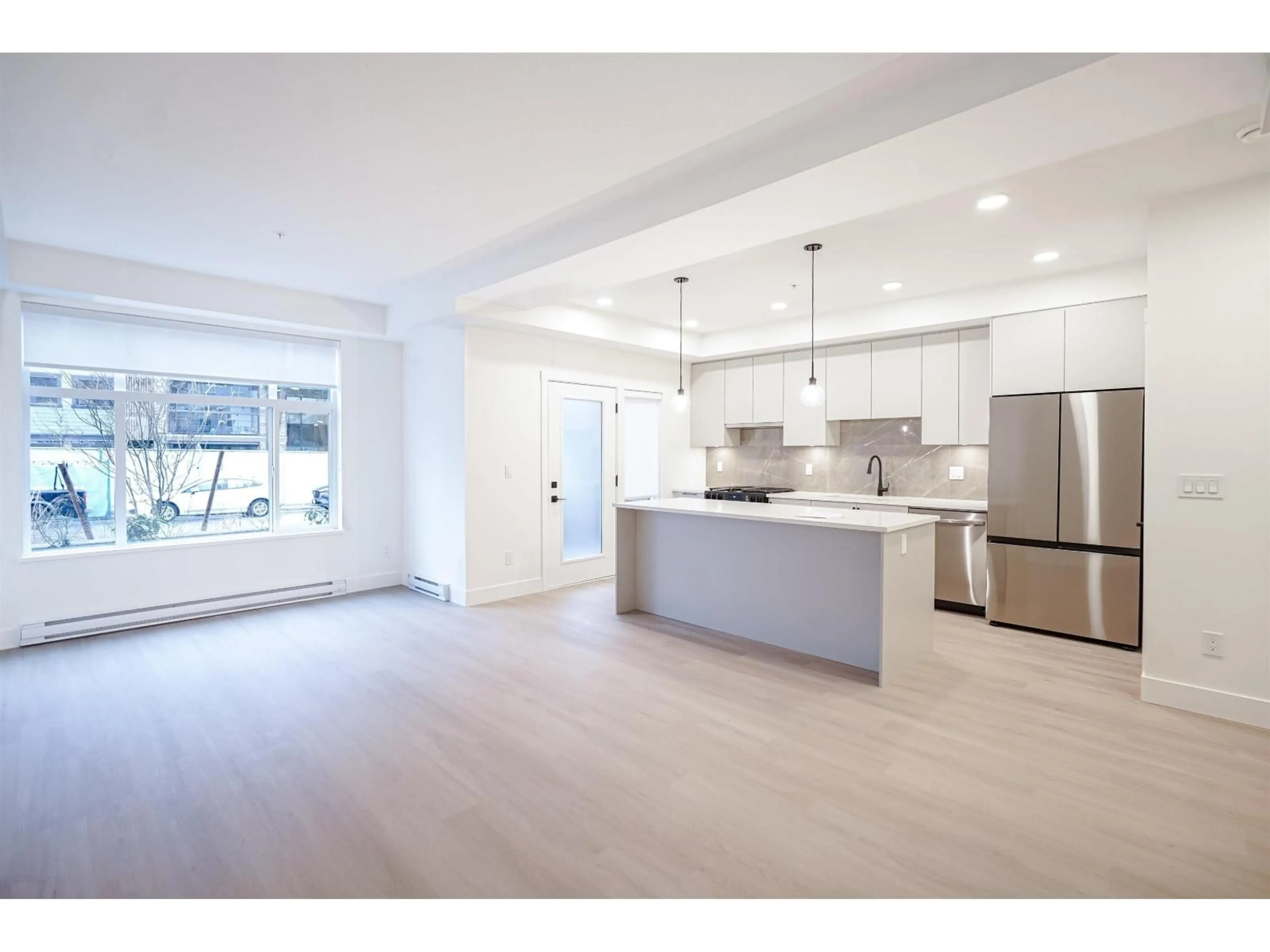 Open concept kitchen, unknown for 104 - 3528 146A STREET, White Rock British Columbia V4P0H4