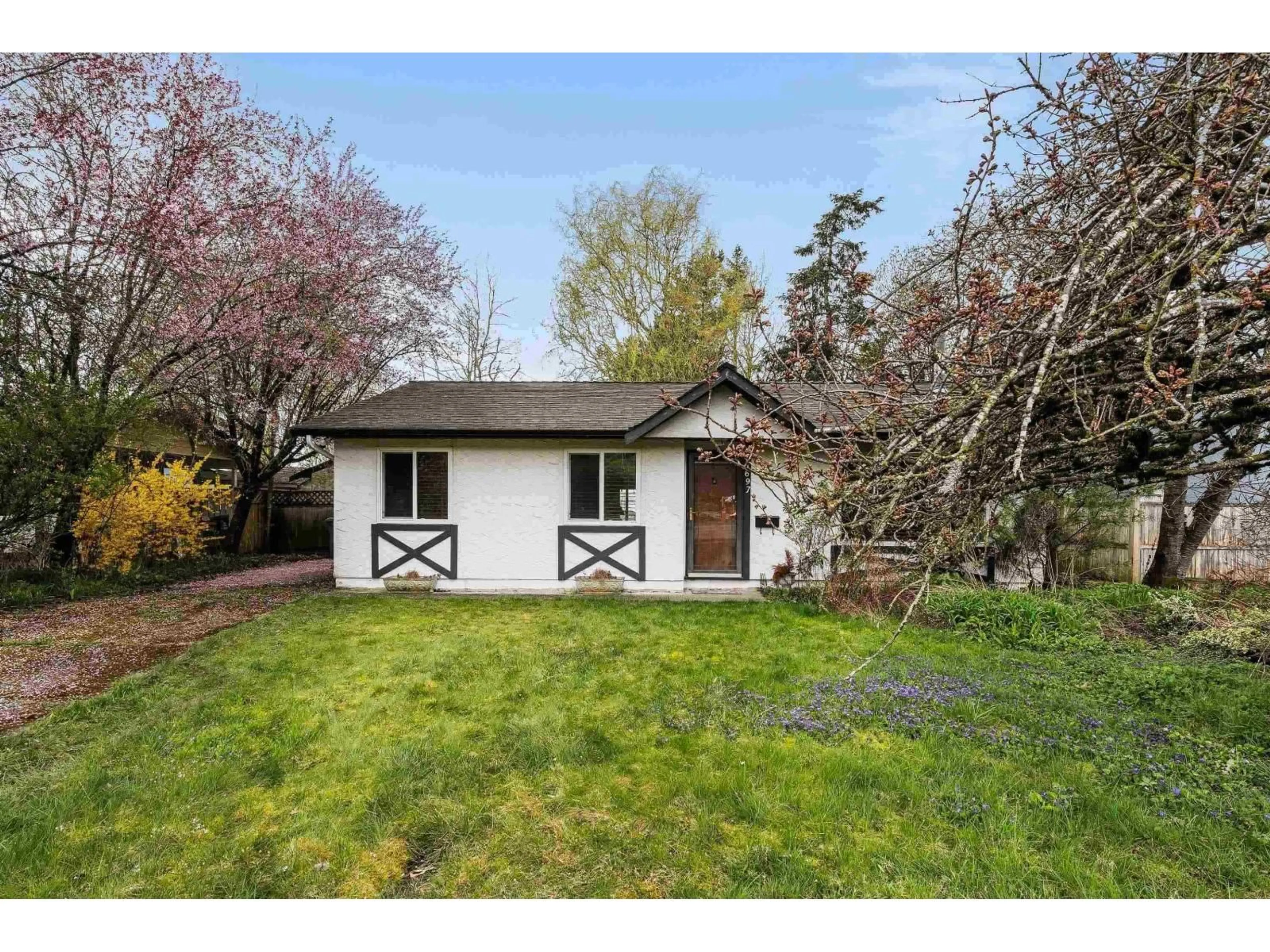 Shed for 5697 180 STREET, Surrey British Columbia V3S4K6