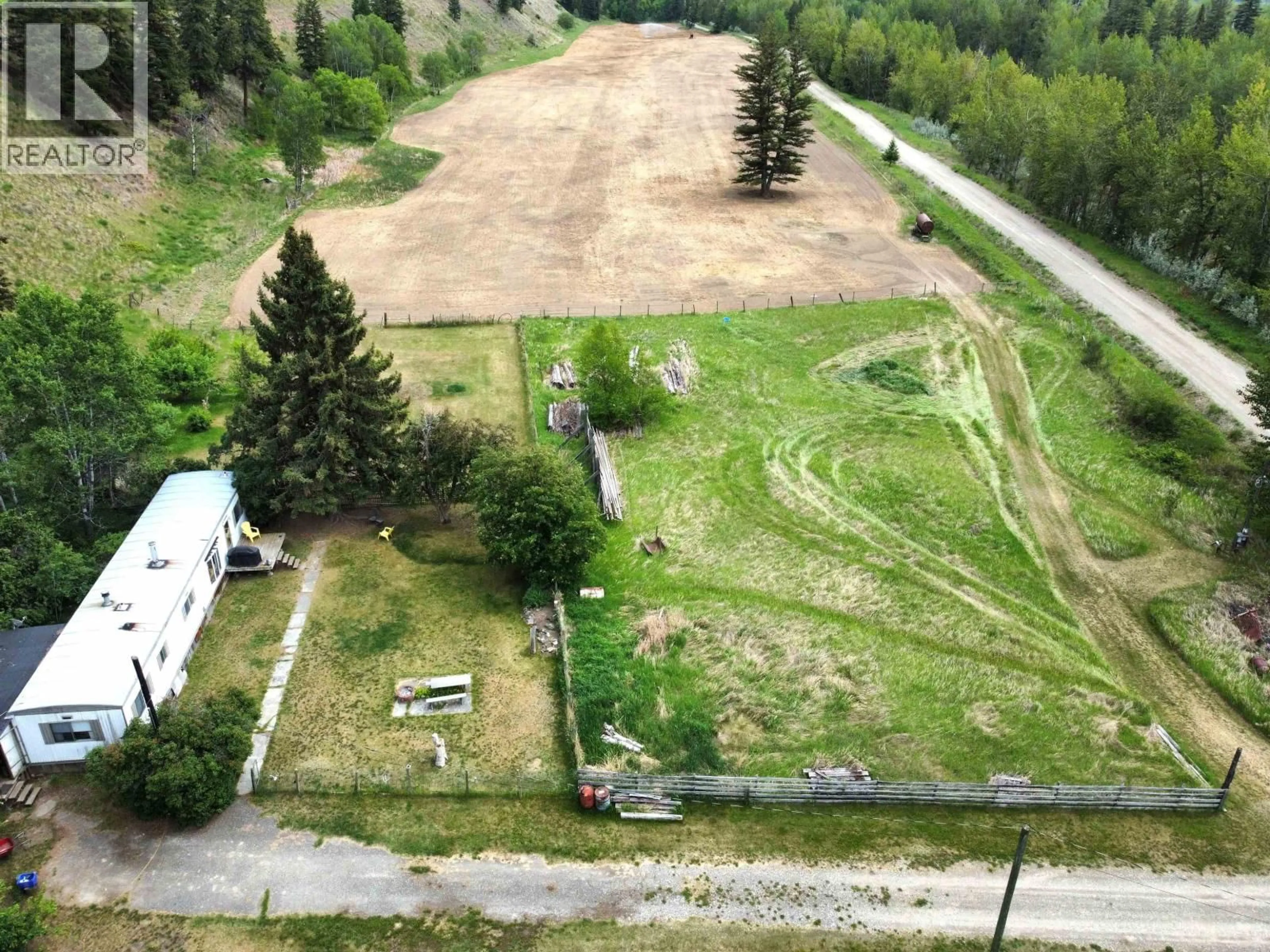 A pic from outside/outdoor area/front of a property/back of a property/a pic from drone, mountain view for 6669 SODA CREEK-MACALISTER ROAD, McLeese Lake British Columbia V0L1P0