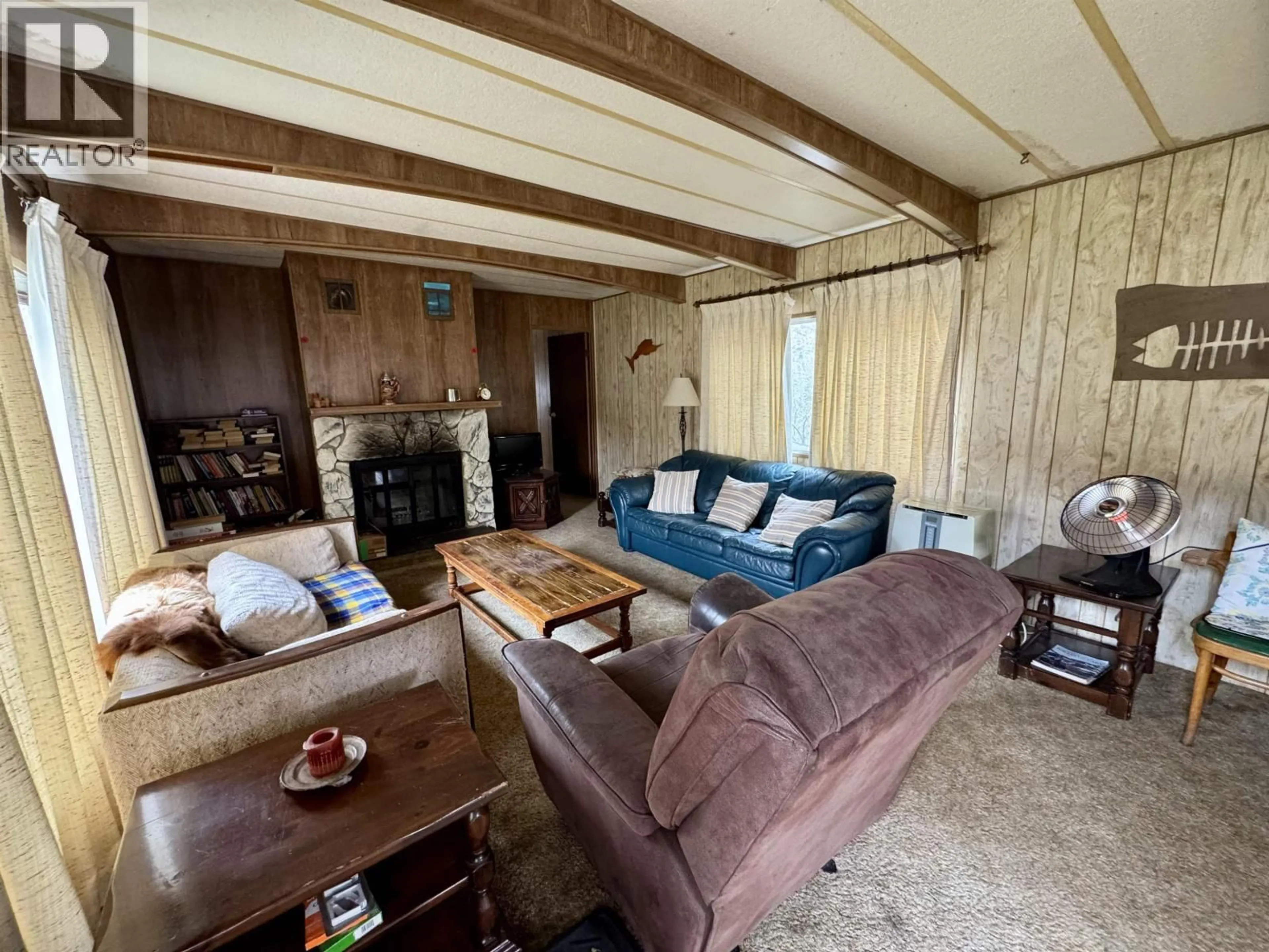 Living room with furniture, unknown for 6669 SODA CREEK-MACALISTER ROAD, McLeese Lake British Columbia V0L1P0