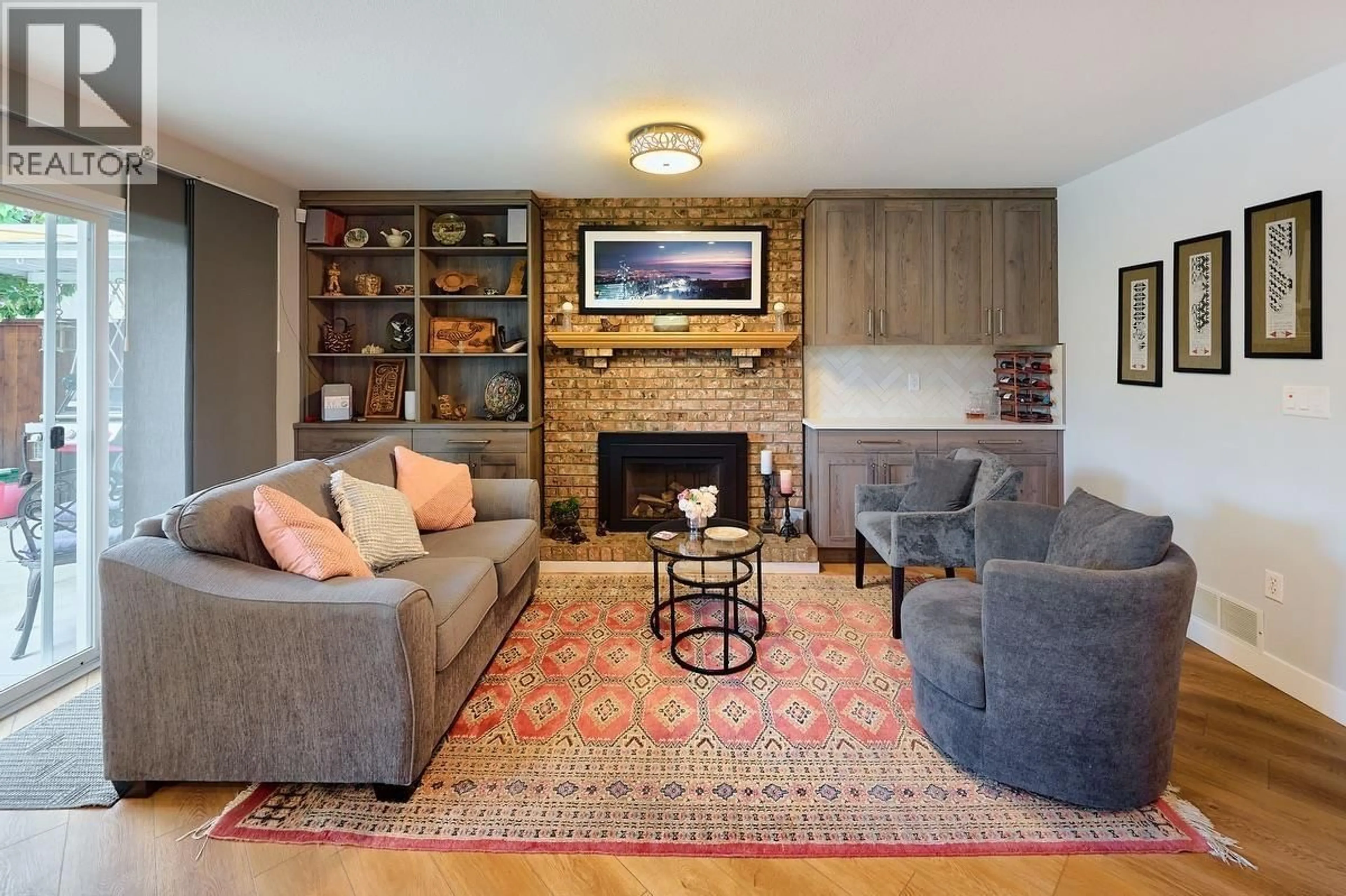 Living room with furniture, unknown for 4443 DAWN PLACE, Delta British Columbia V4K4S9