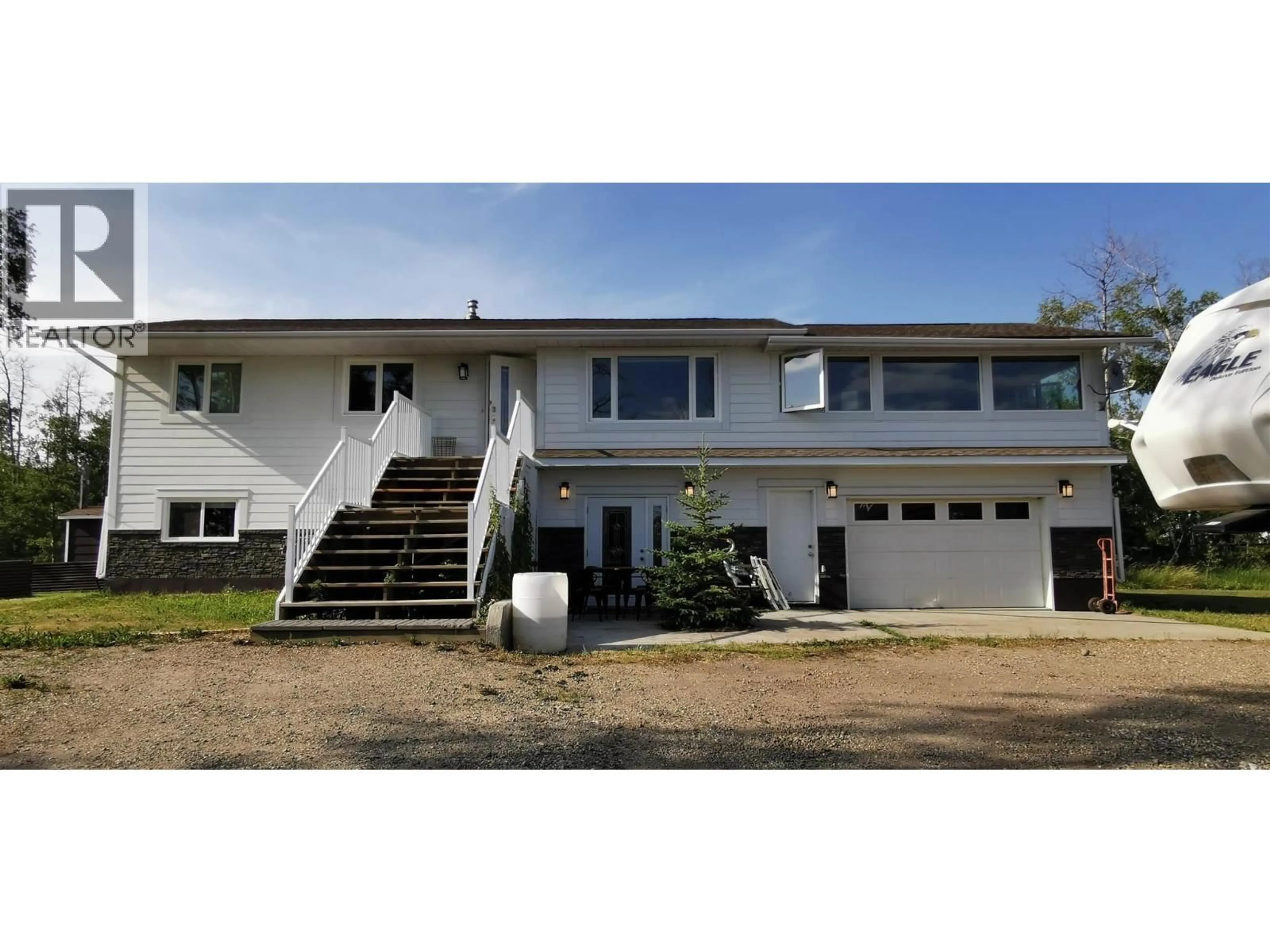 Unknown for 6264 FOREST LAWN FRONTAGE ROAD, Fort St. John British Columbia V1J8B8