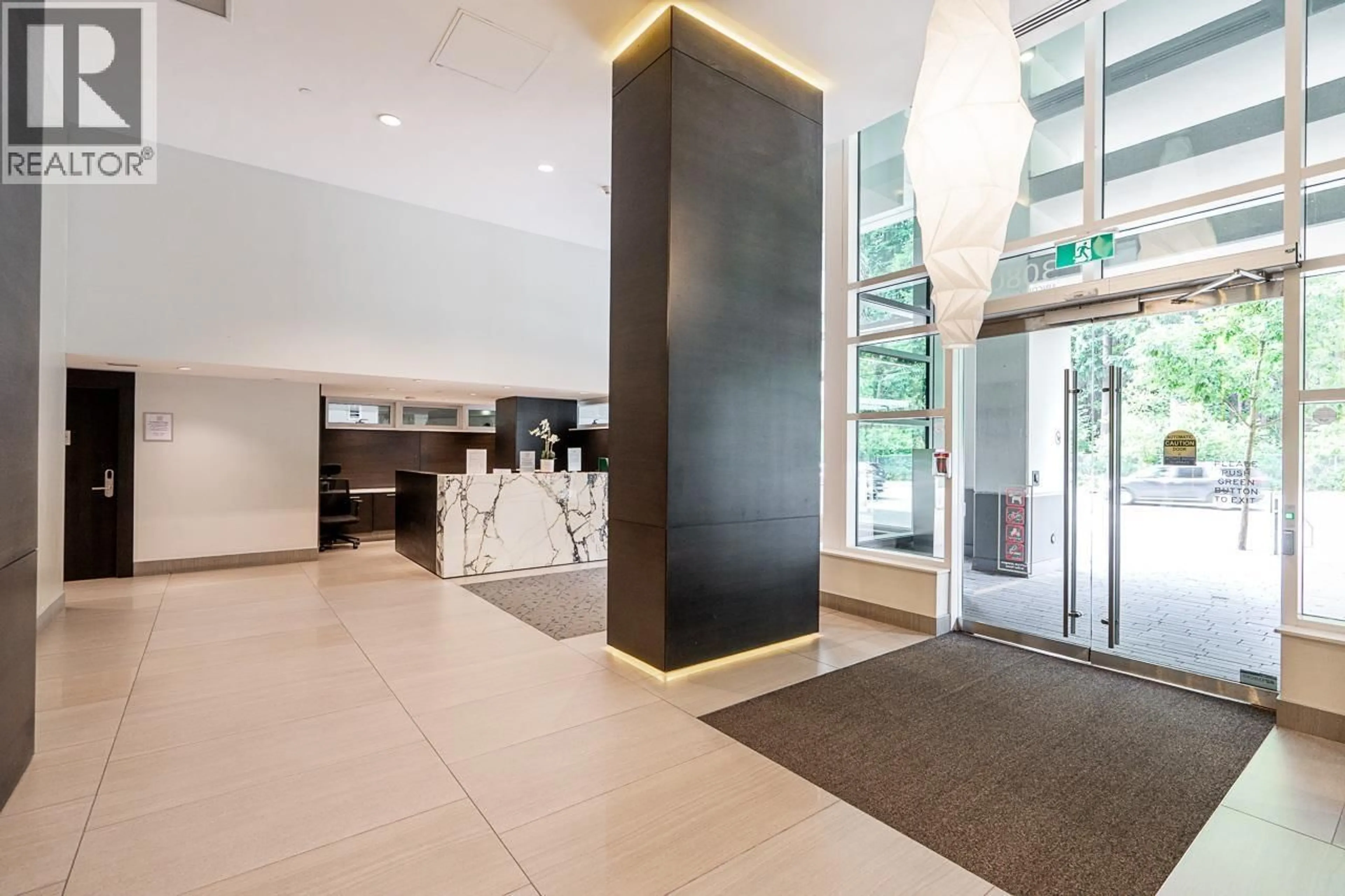 Indoor foyer for 3007 - 3080 LINCOLN AVENUE, Coquitlam British Columbia V3B0L9