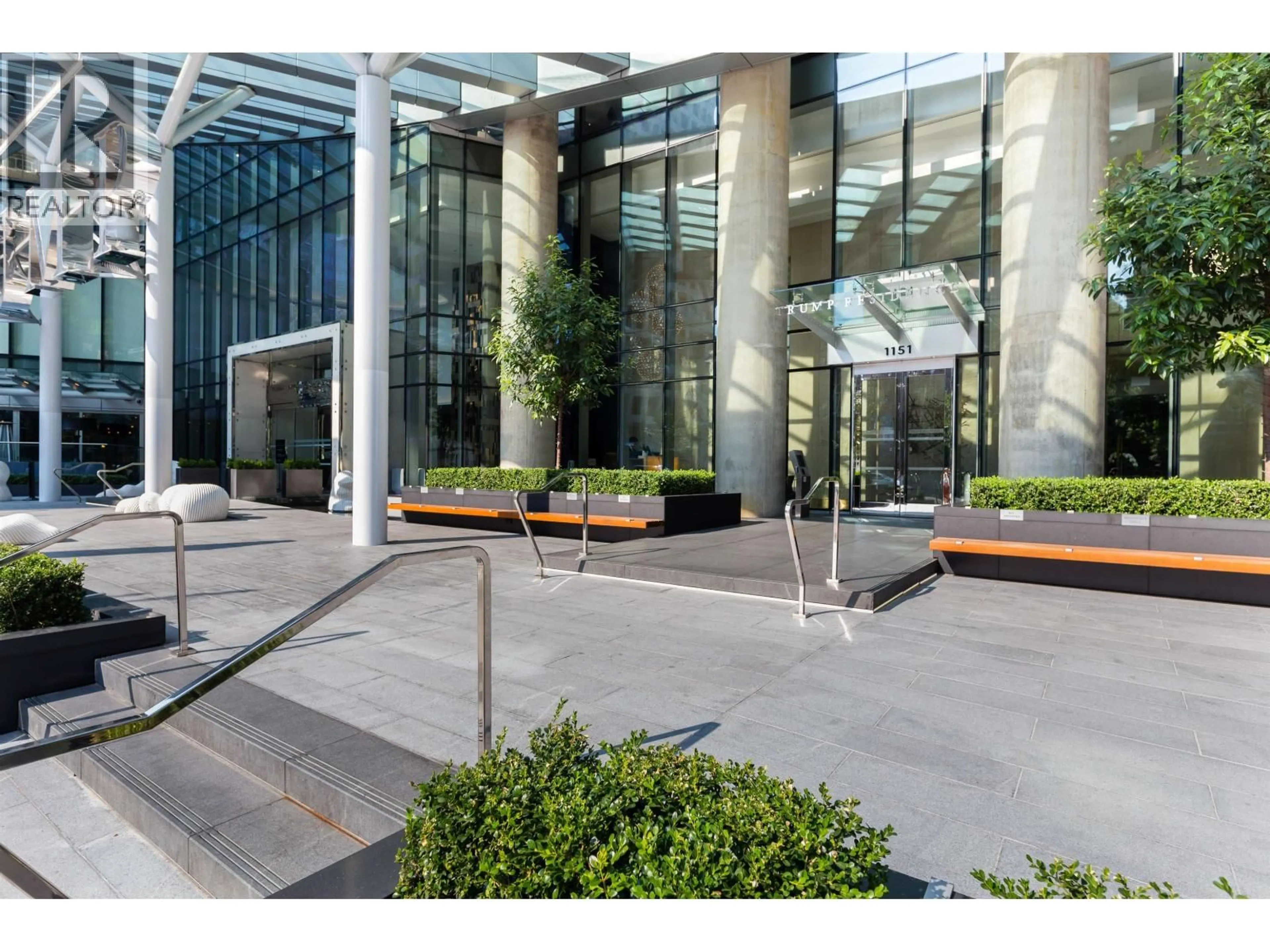 Indoor foyer for 3003 - 1151 GEORGIA STREET, Vancouver British Columbia V6E0B3