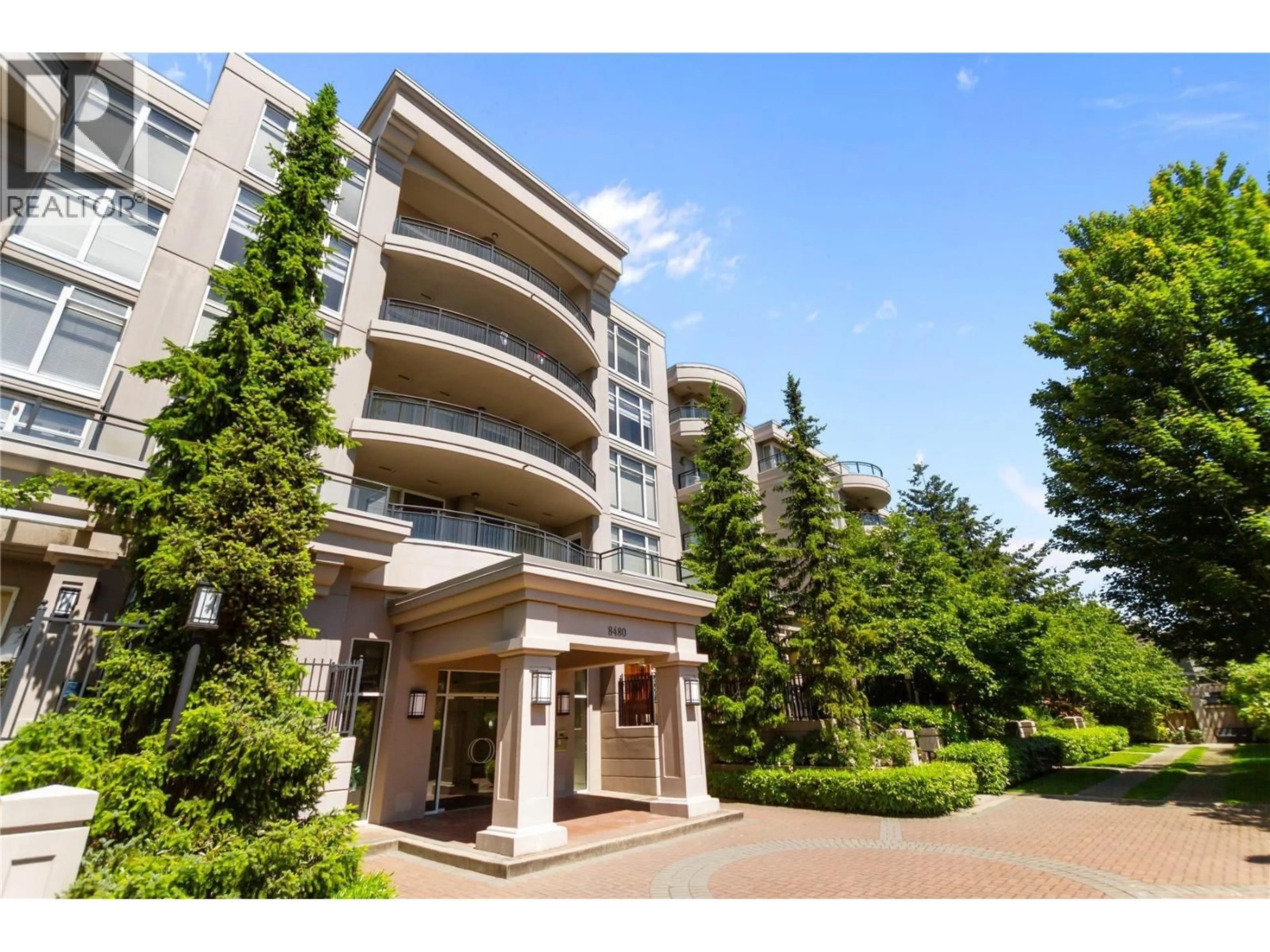 Indoor foyer for 226 - 8480 GRANVILLE AVENUE, Richmond British Columbia V6Y4E8