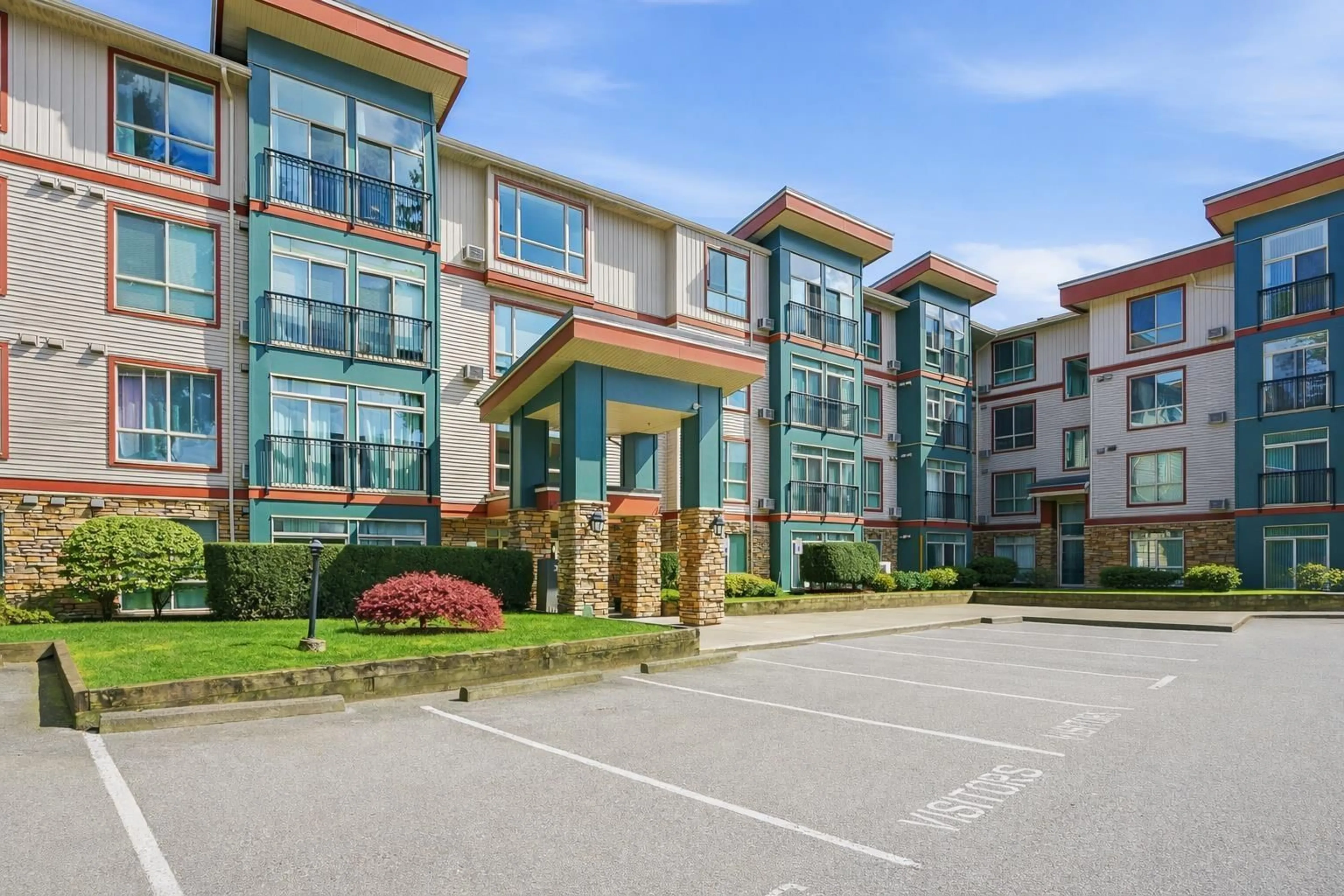 Unknown for 202 - 33485 SOUTH FRASER WAY, Abbotsford British Columbia V2S8P9