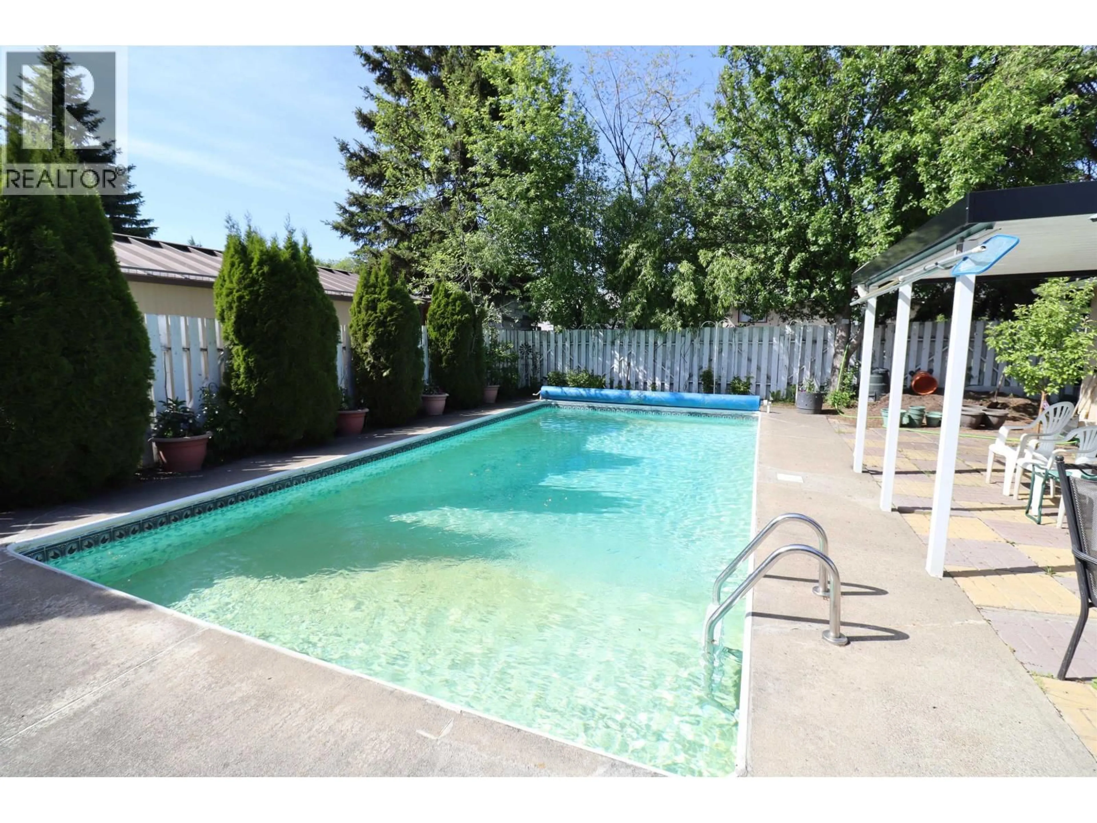 Pool for 132 MCKENZIE AVENUE, Prince George British Columbia V2L4N4