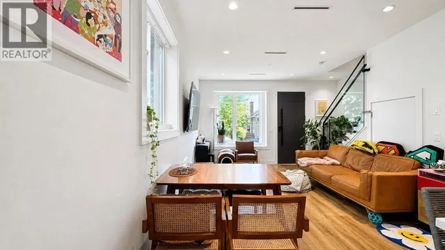849 67TH AVENUE, Vancouver 5