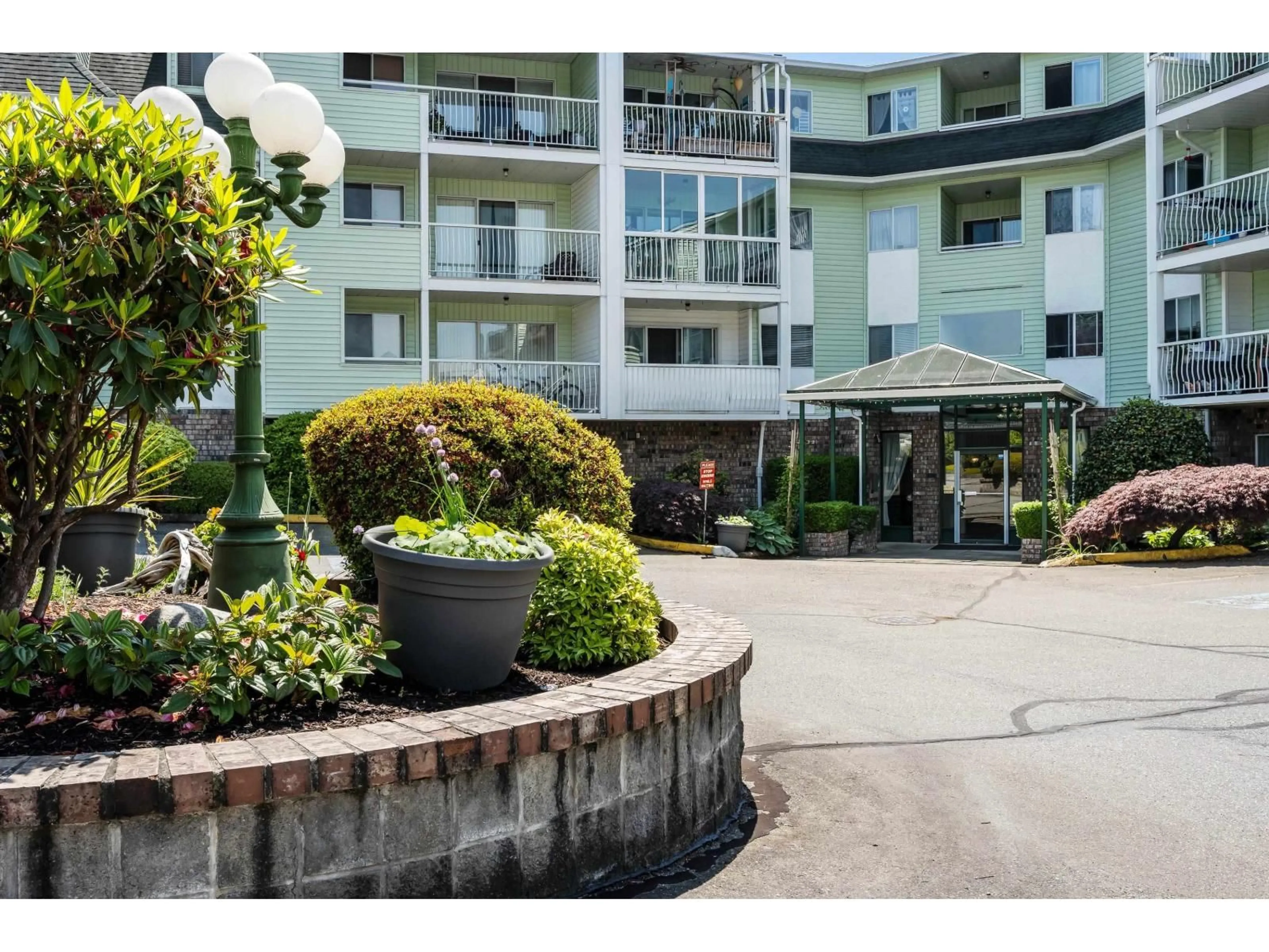 Unknown for 320 - 31850 UNION AVENUE, Abbotsford British Columbia V2T4V2